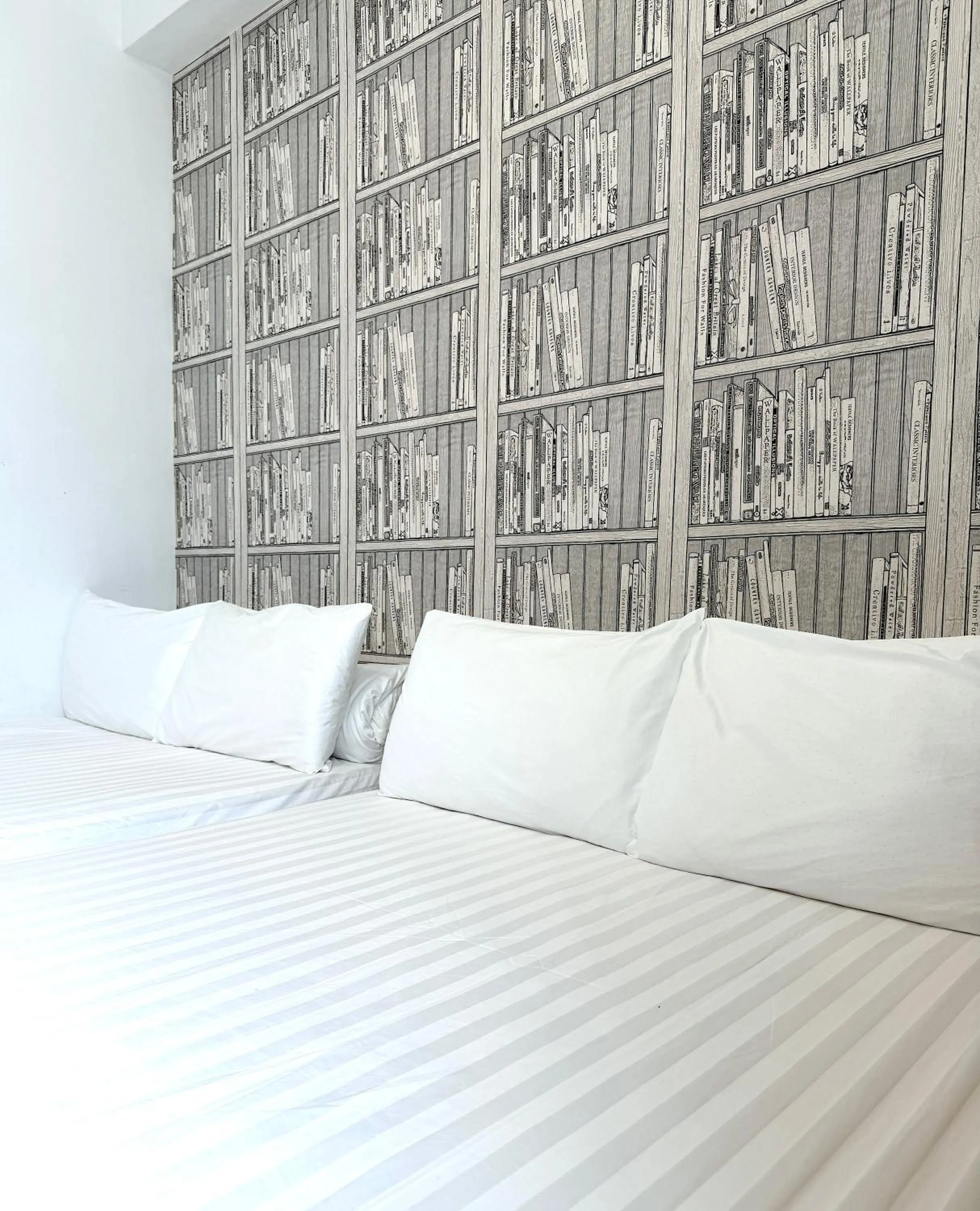 Property building, Bed in Stay Hotel