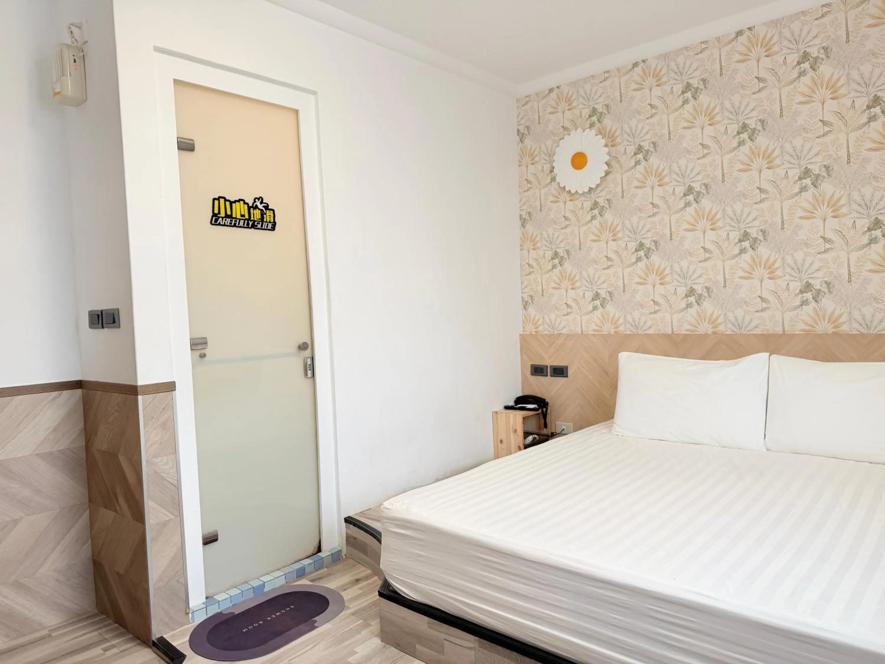 Property building, Bed in Stay Hotel