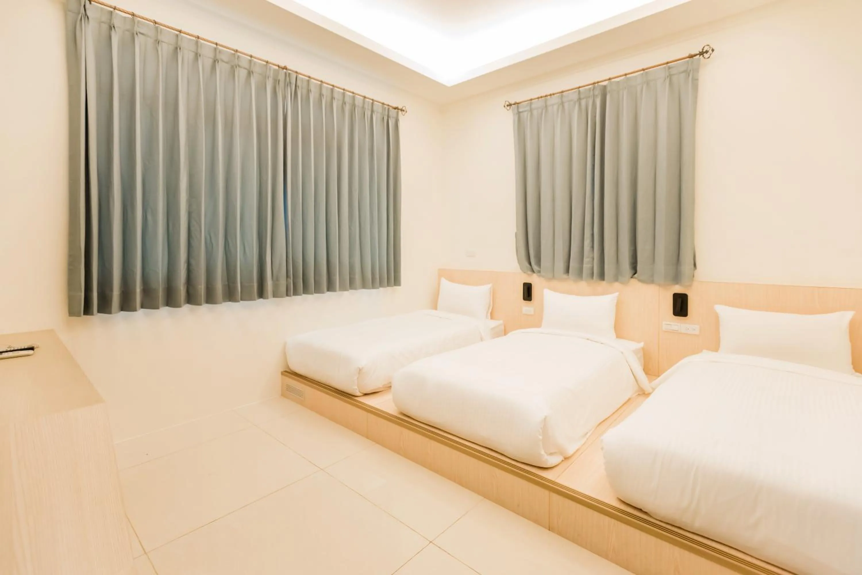 Bedroom, Bed in Zhudeng 1965 Hotel
