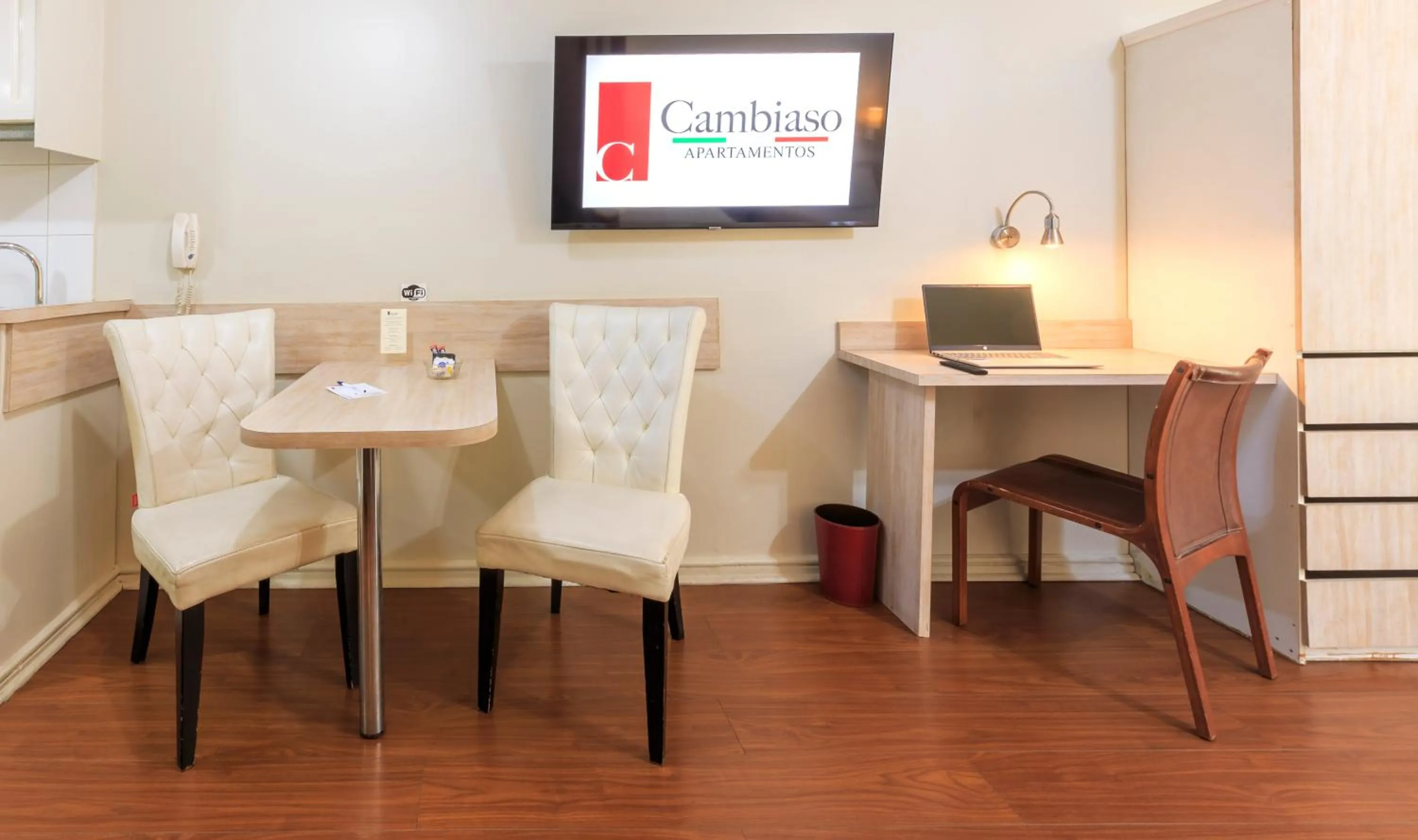 Seating area in Apart Hotel Cambiaso