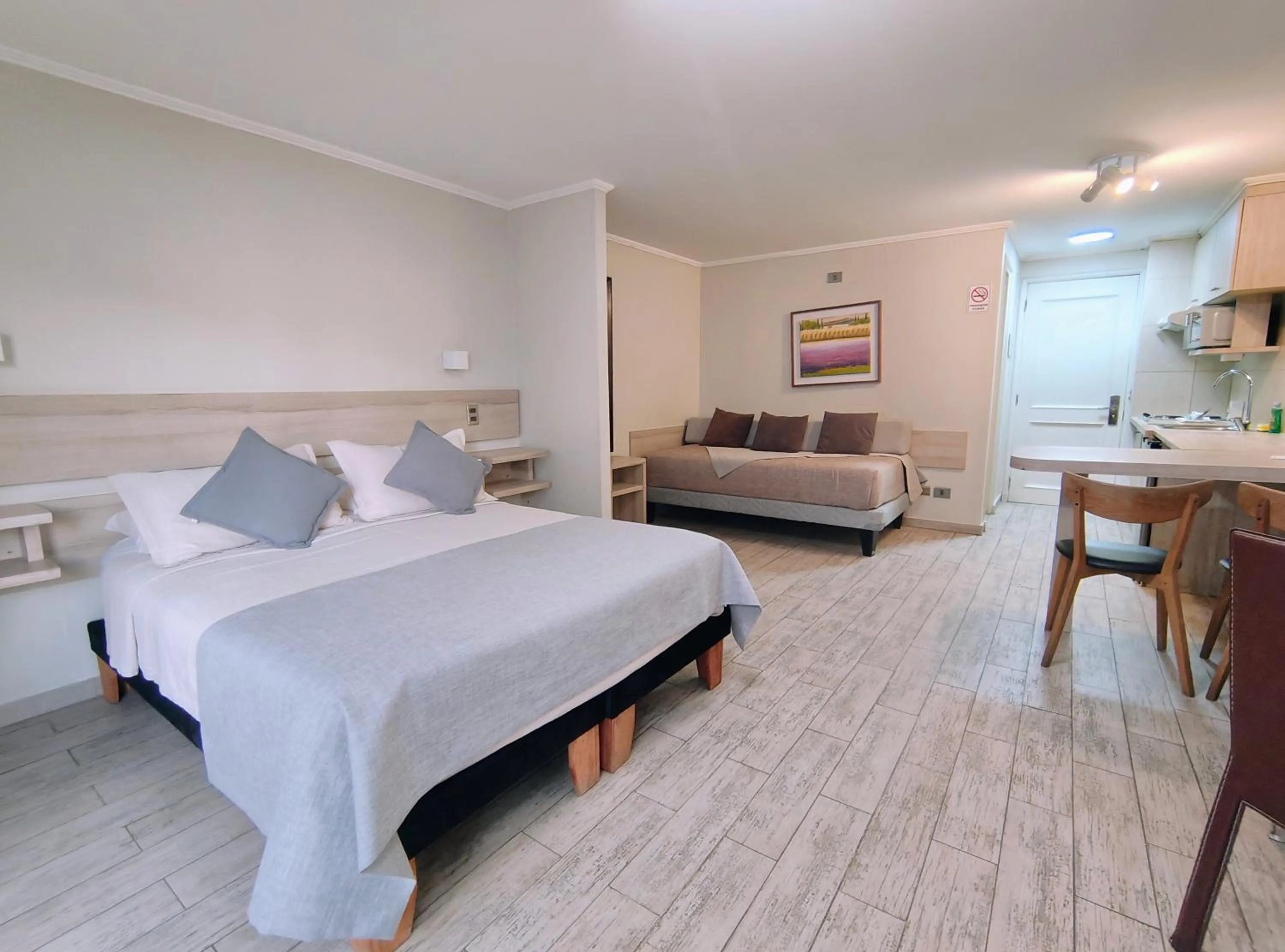 Photo of the whole room, Bed in Apart Hotel Cambiaso