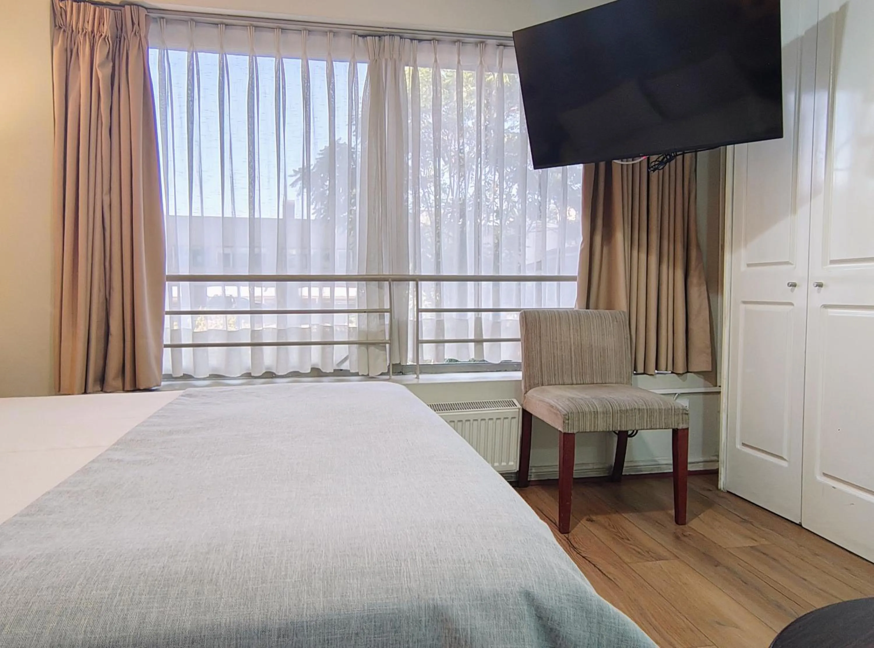 TV and multimedia, Bed in Apart Hotel Cambiaso