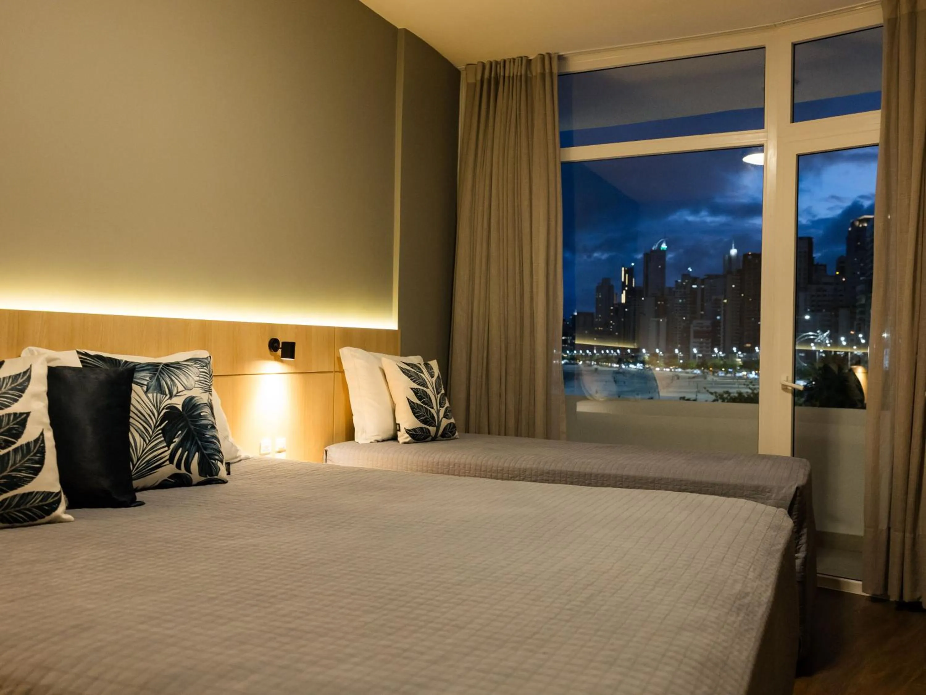 Bed in Marambaia Hotel e Convenções