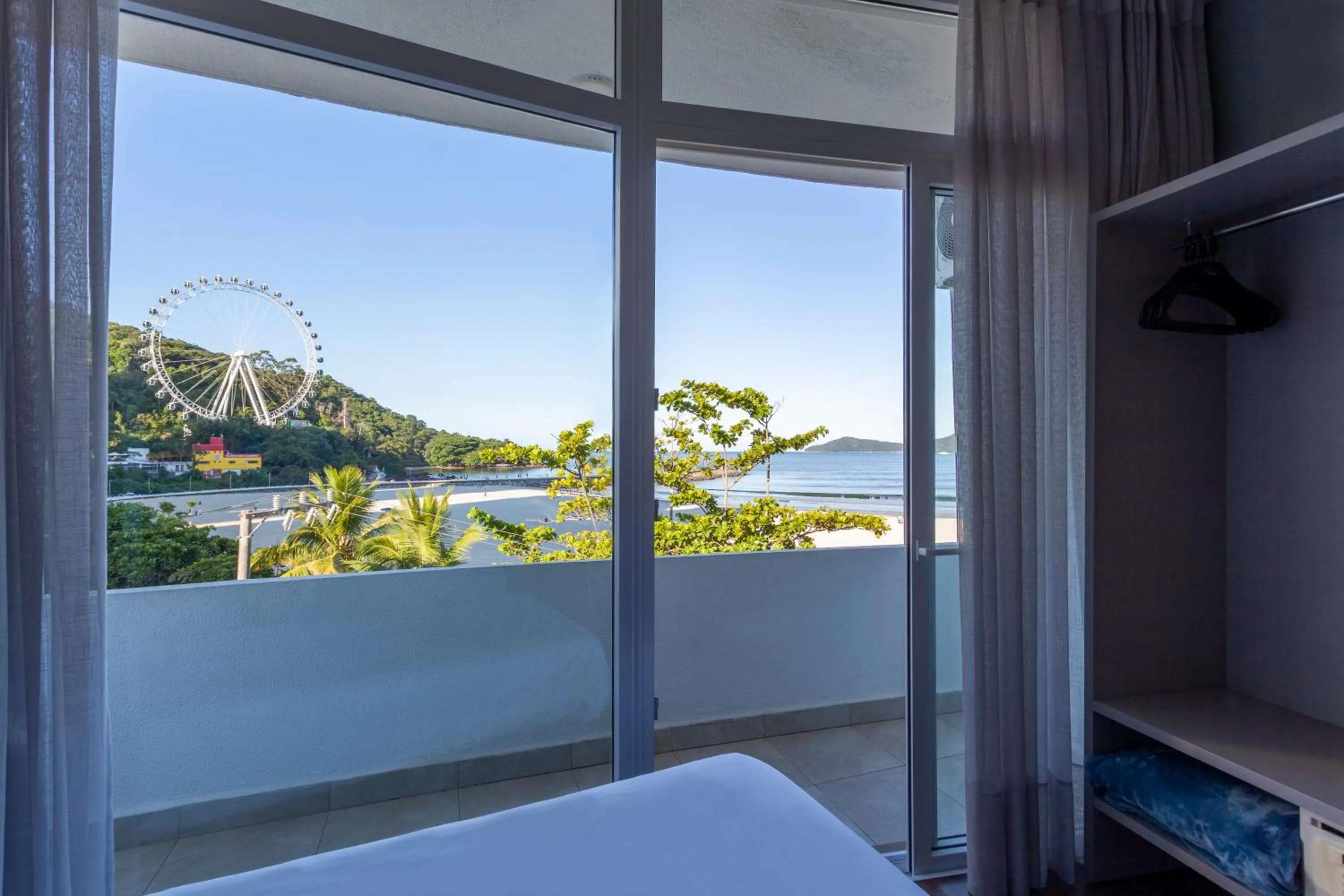 Natural landscape, Bed in Marambaia Hotel e Convenções