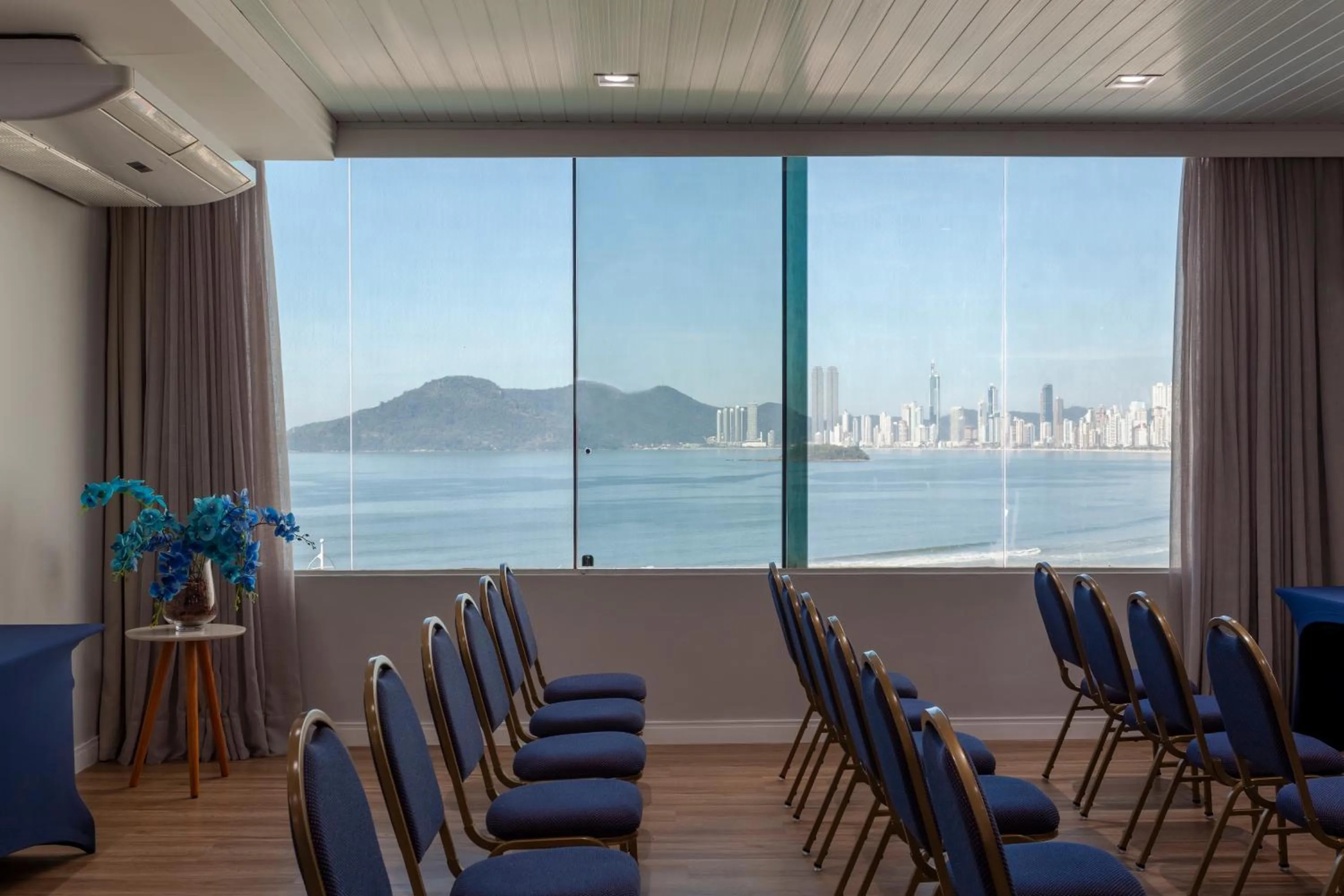 Marambaia Hotel e Convenções