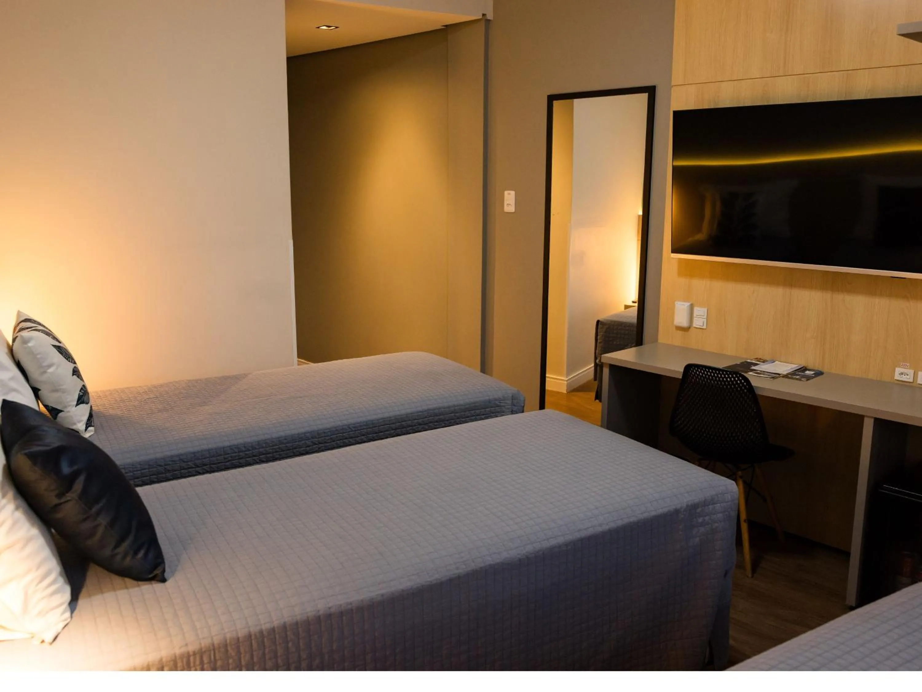 Bed in Marambaia Hotel e Convenções