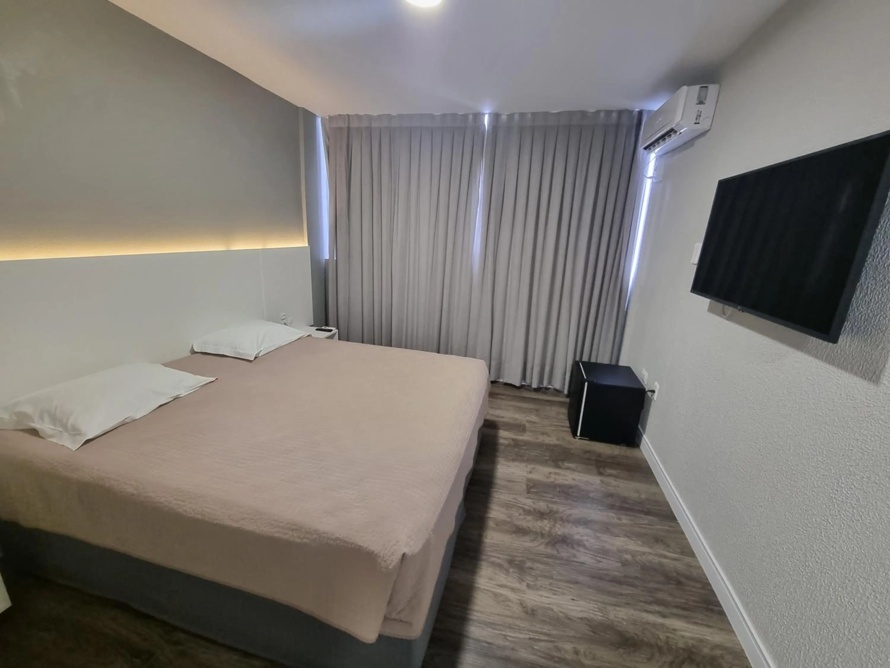 Bed in Marambaia Hotel e Convenções