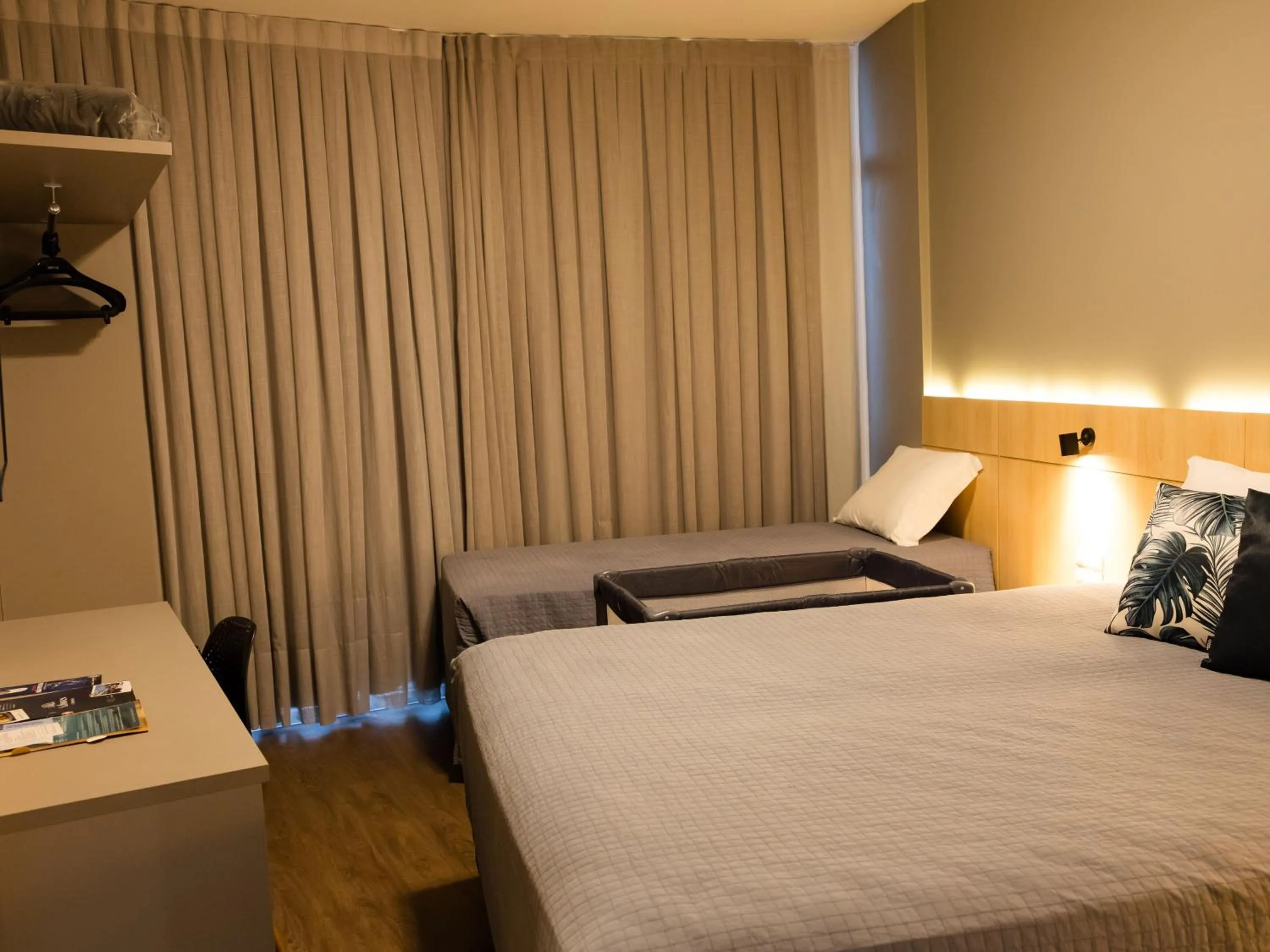 Bed in Marambaia Hotel e Convenções