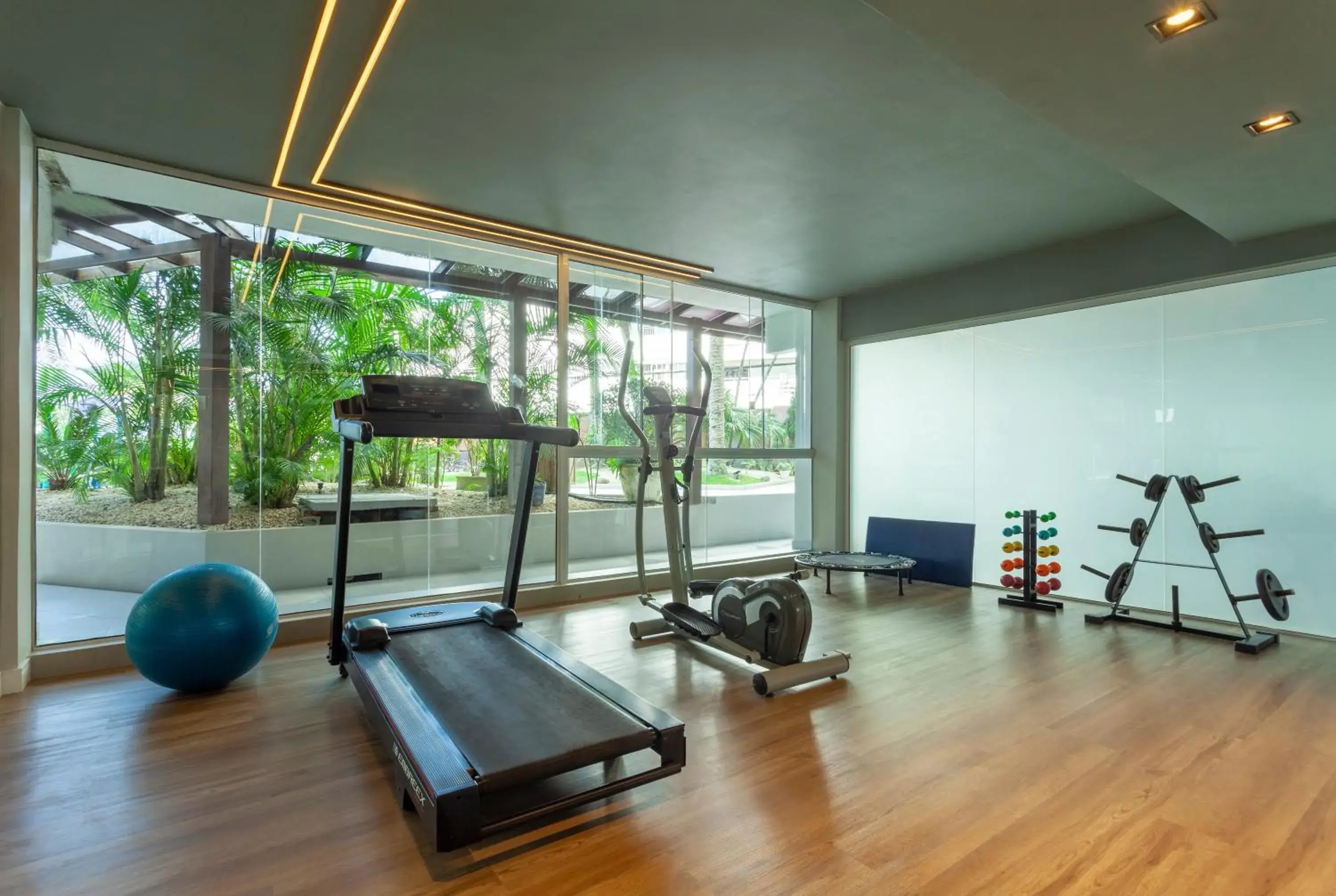Fitness centre/facilities in Marambaia Hotel e Convenções Fitness centre/facilities in Marambaia Hotel e Convenções