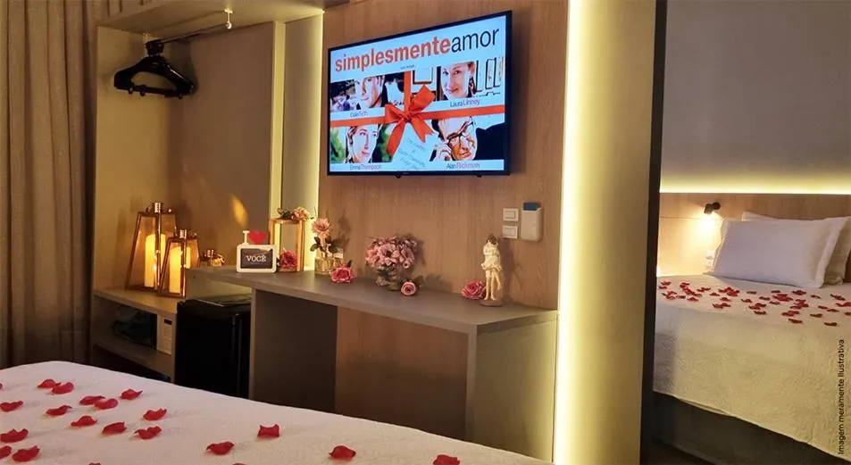 Decorative detail, Bed in Marambaia Hotel e Convenções