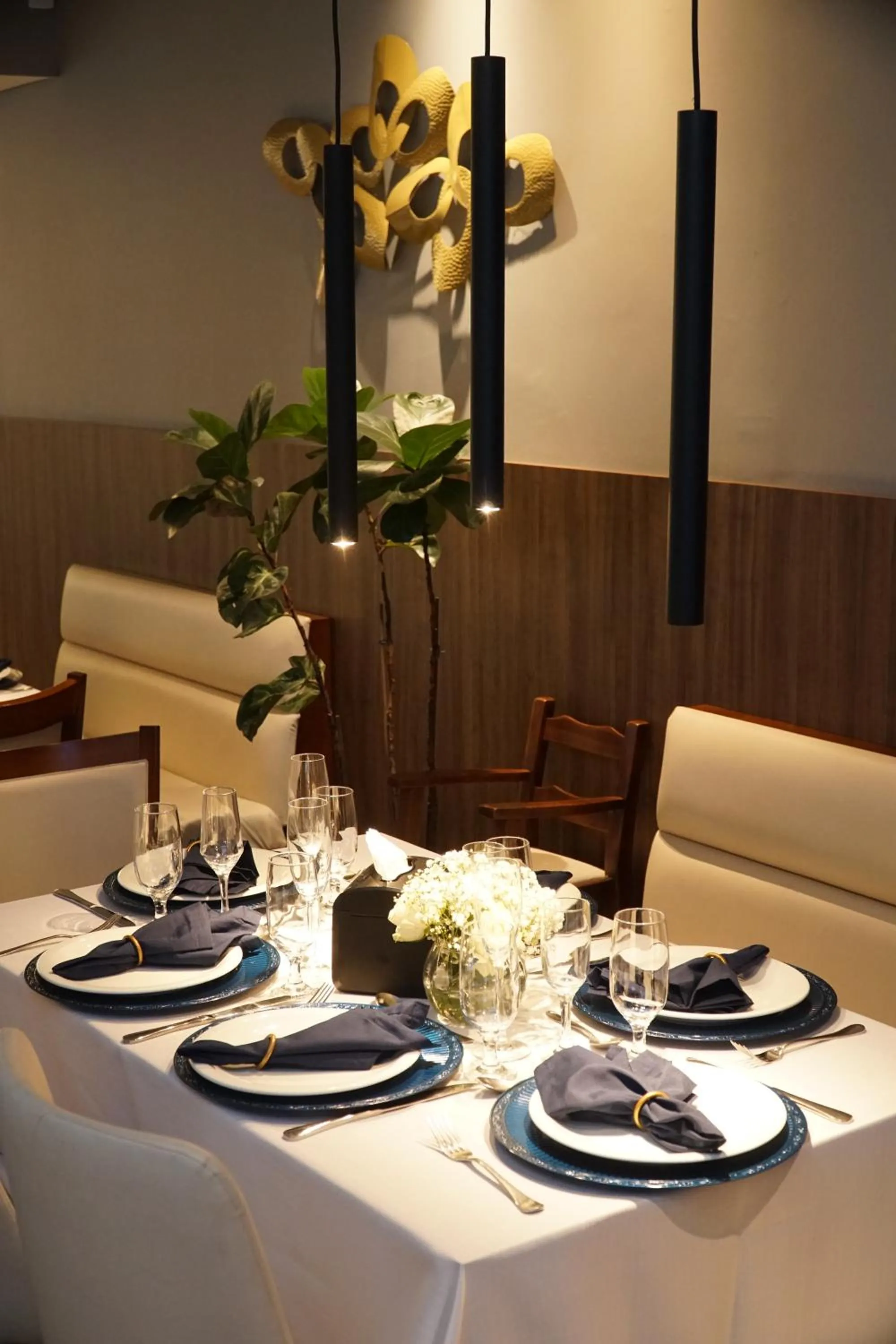 Restaurant/places to eat in Marambaia Hotel e Convenções