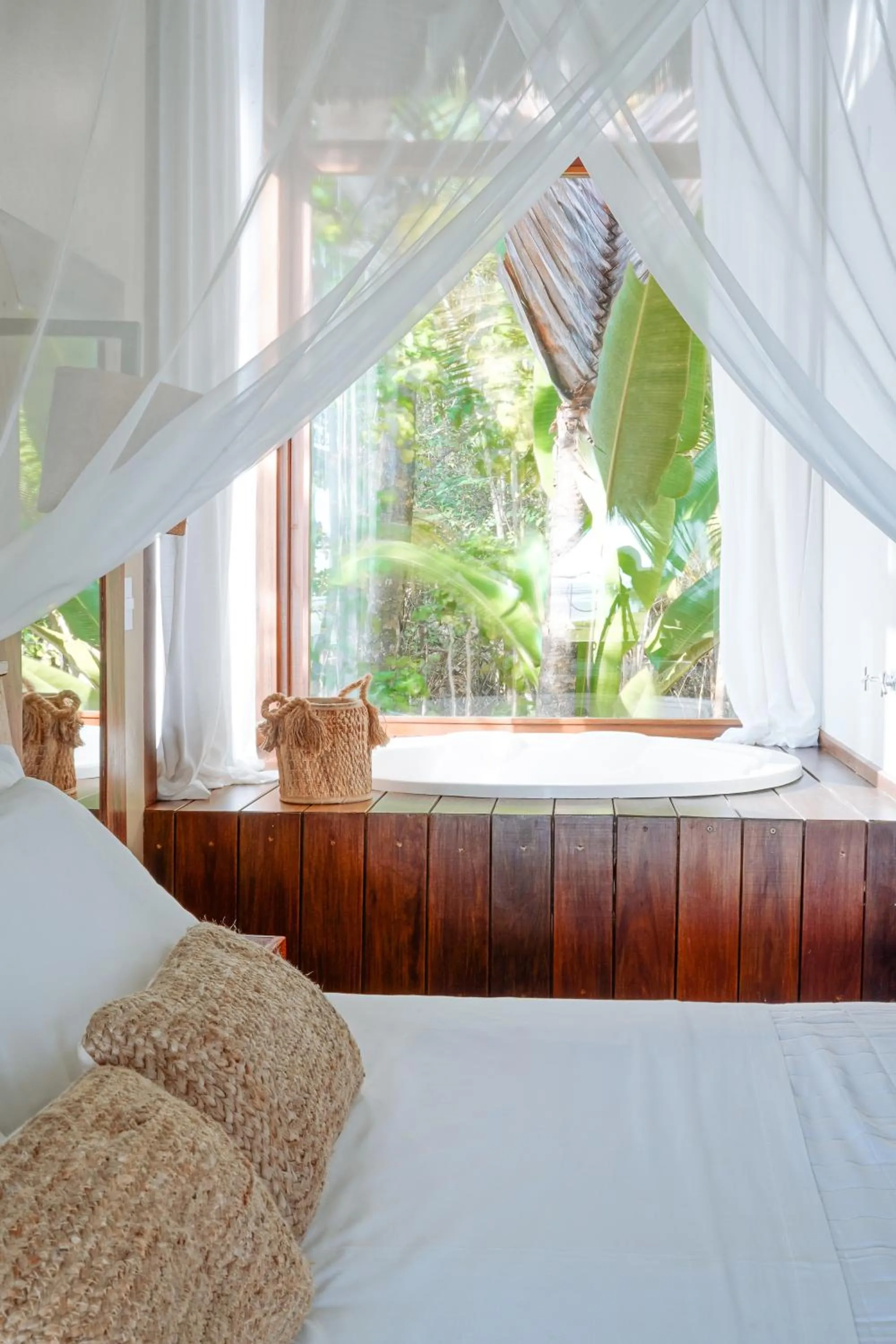 Bathroom, Bed in Vila Dos Orixás Boutique Hotel