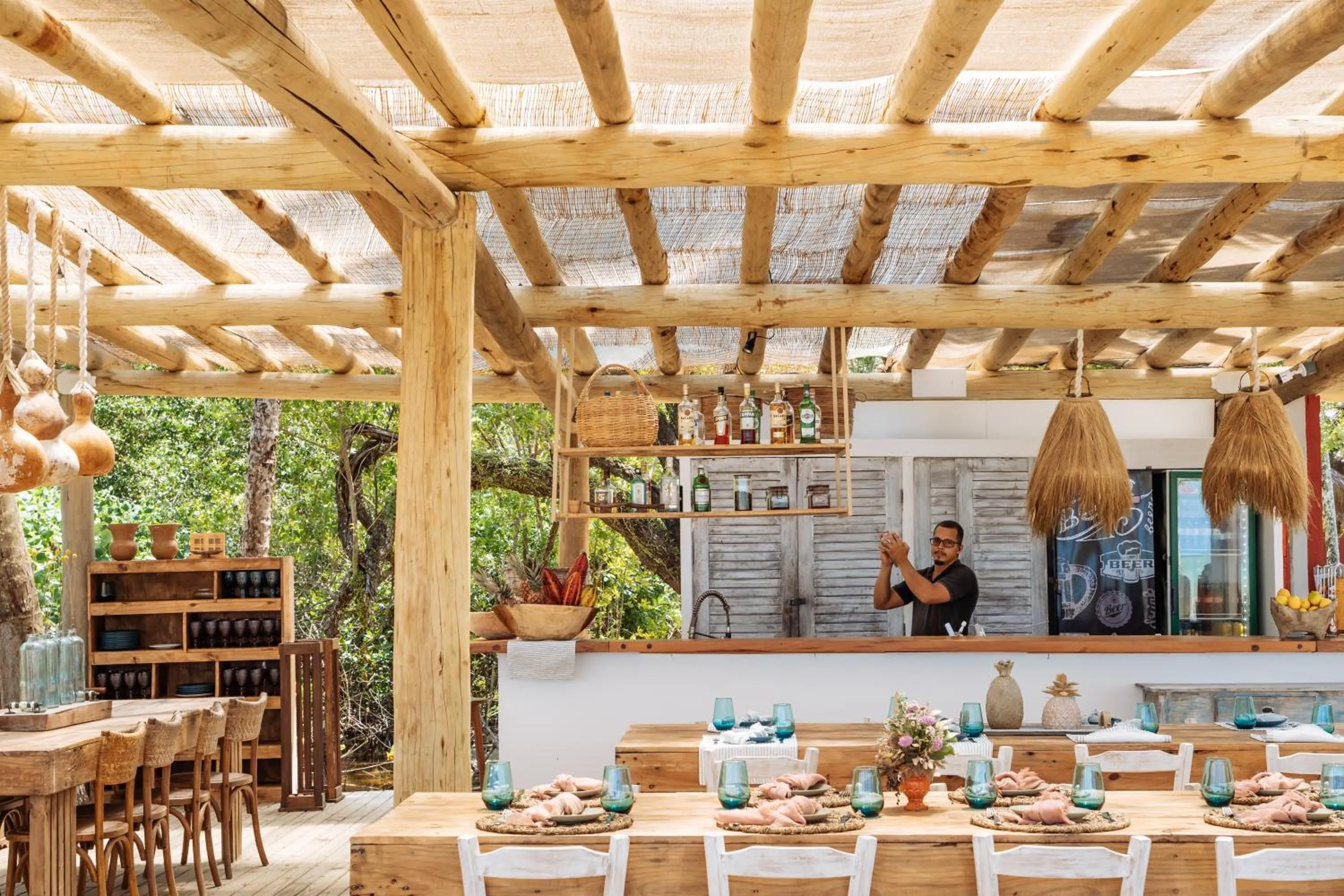 Restaurant/places to eat in Vila Dos Orixás Boutique Hotel