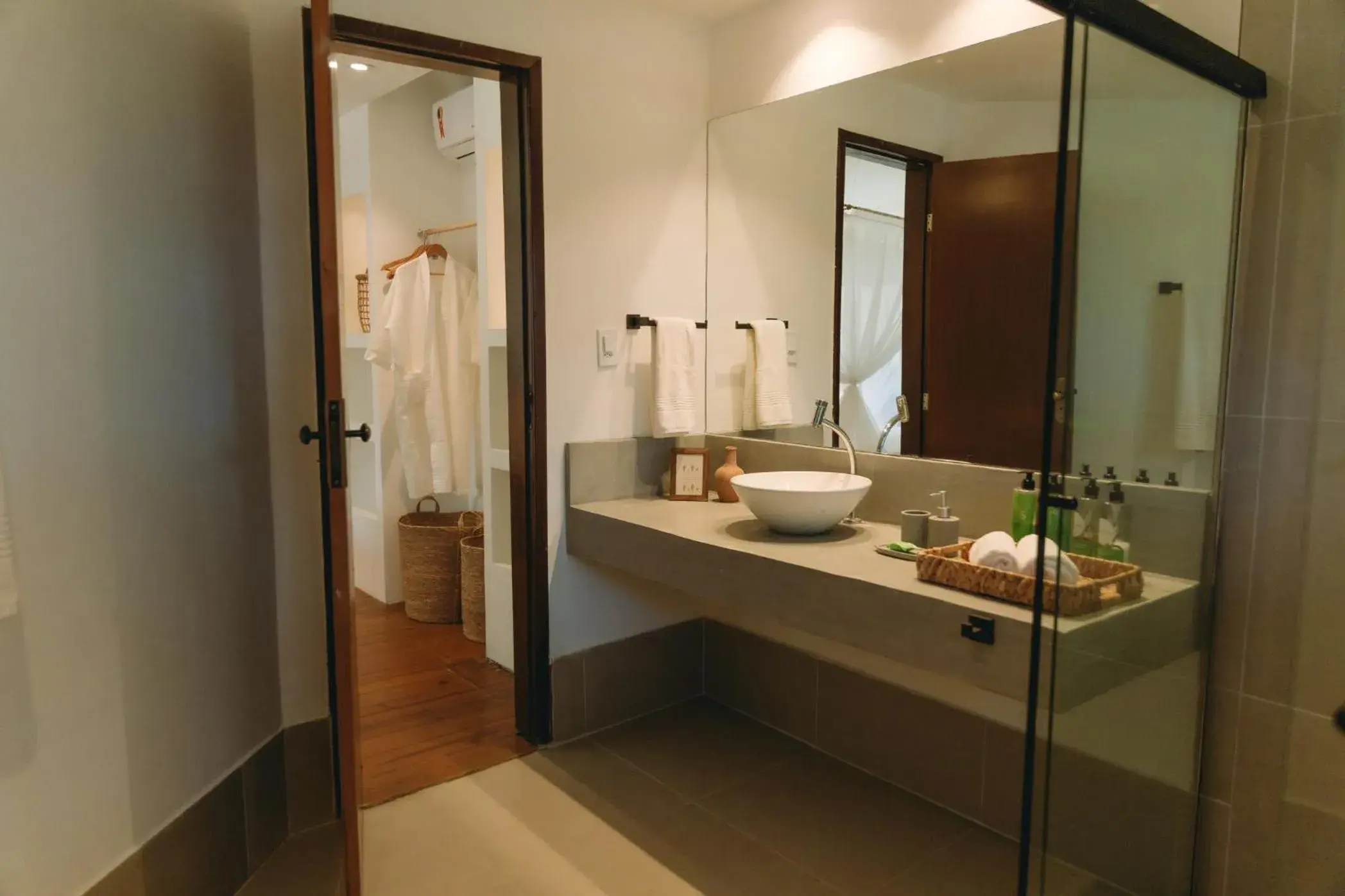 Bangalô Confort in Vila Dos Orixás Boutique Hotel Bangalô Confort in Vila Dos Orixás Boutique Hotel