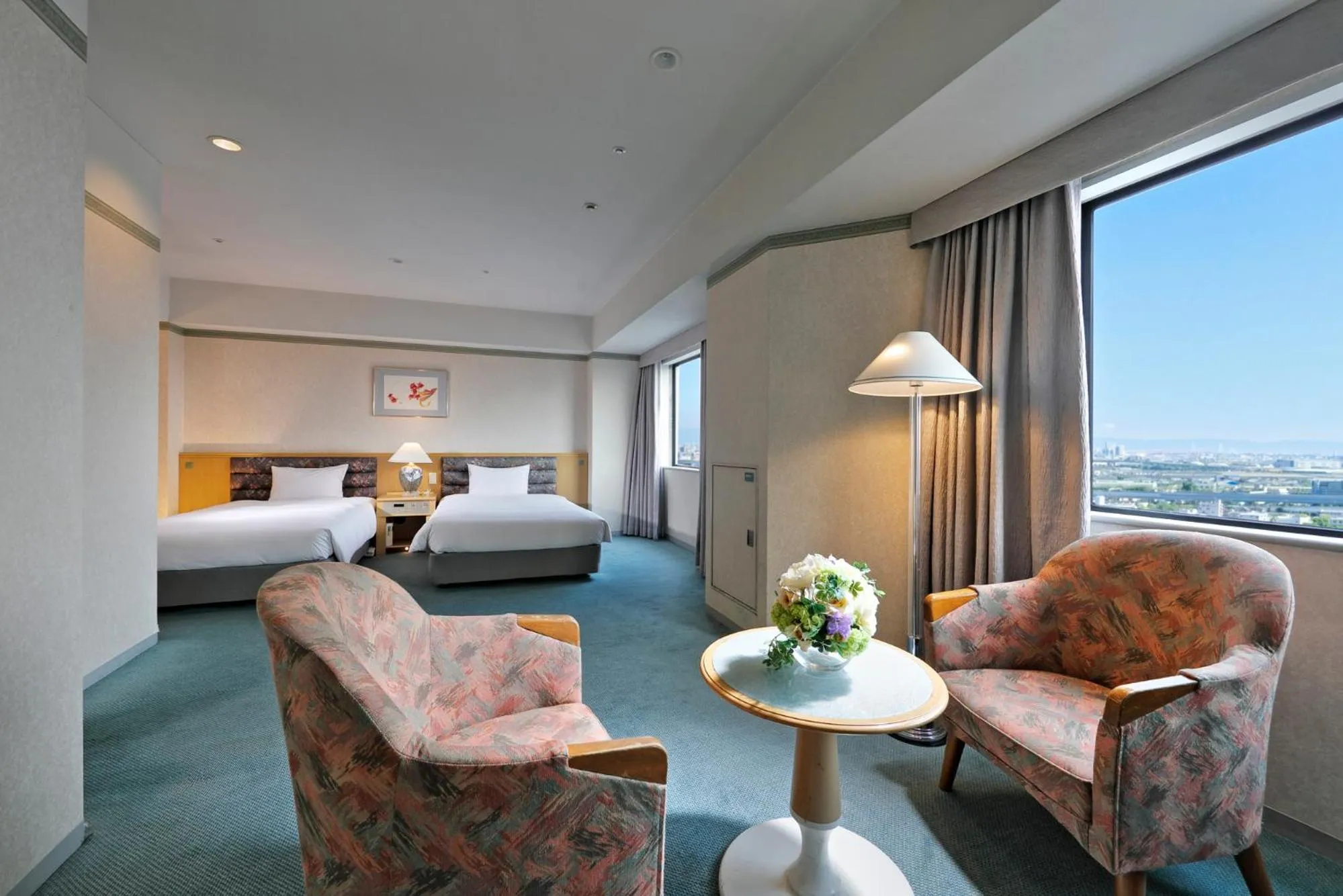 Photo of the whole room, Bed in Miyako Hotel Amagasaki