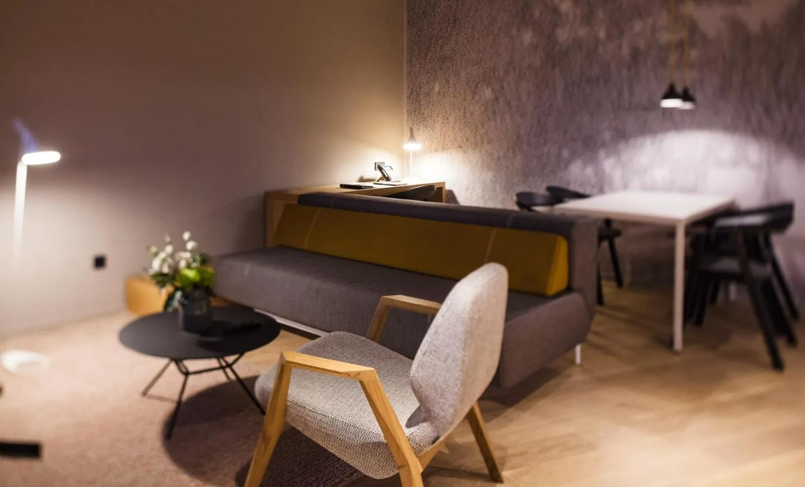 Living room in One Suite Hotel