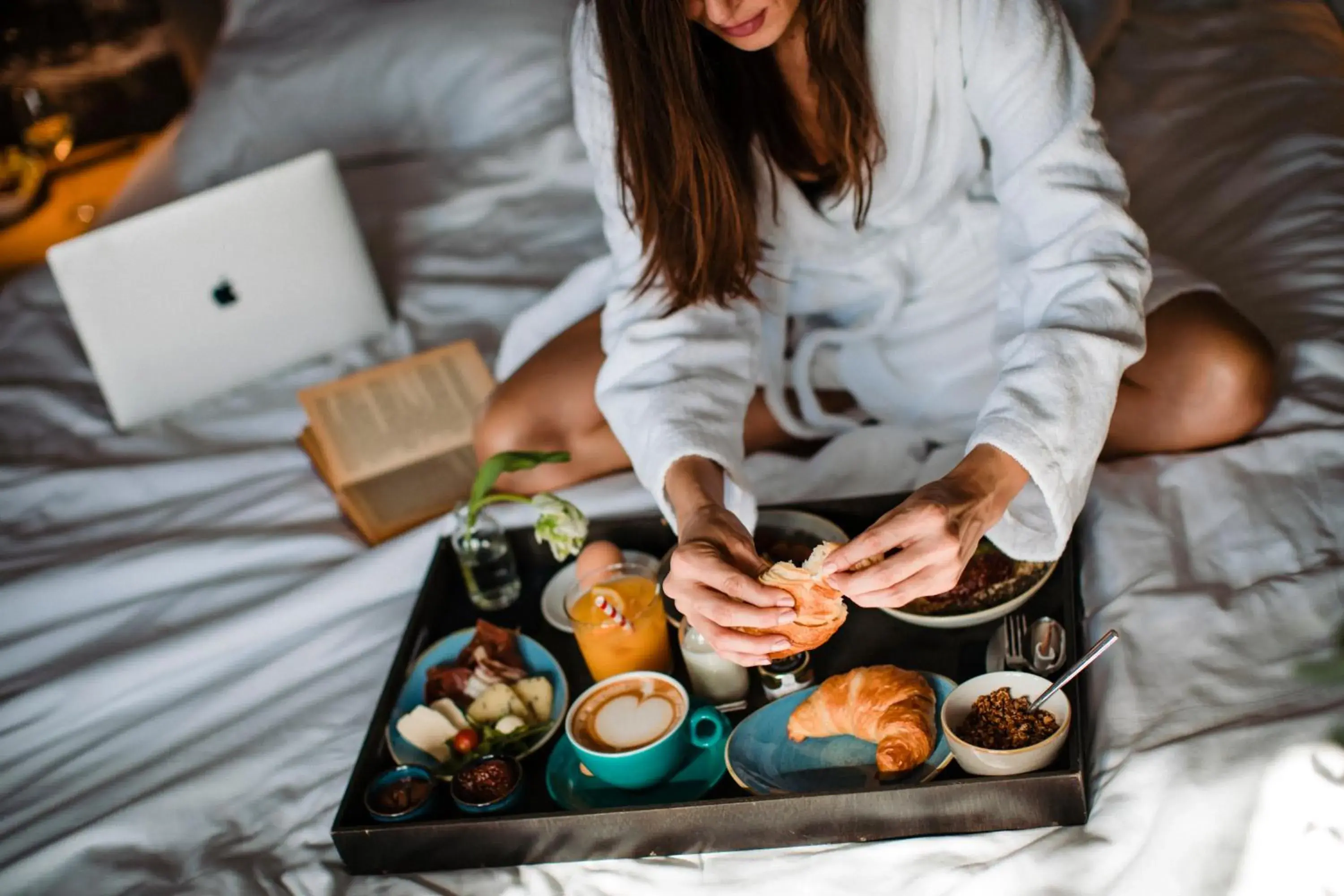 Food in One Suite Hotel Food in One Suite Hotel