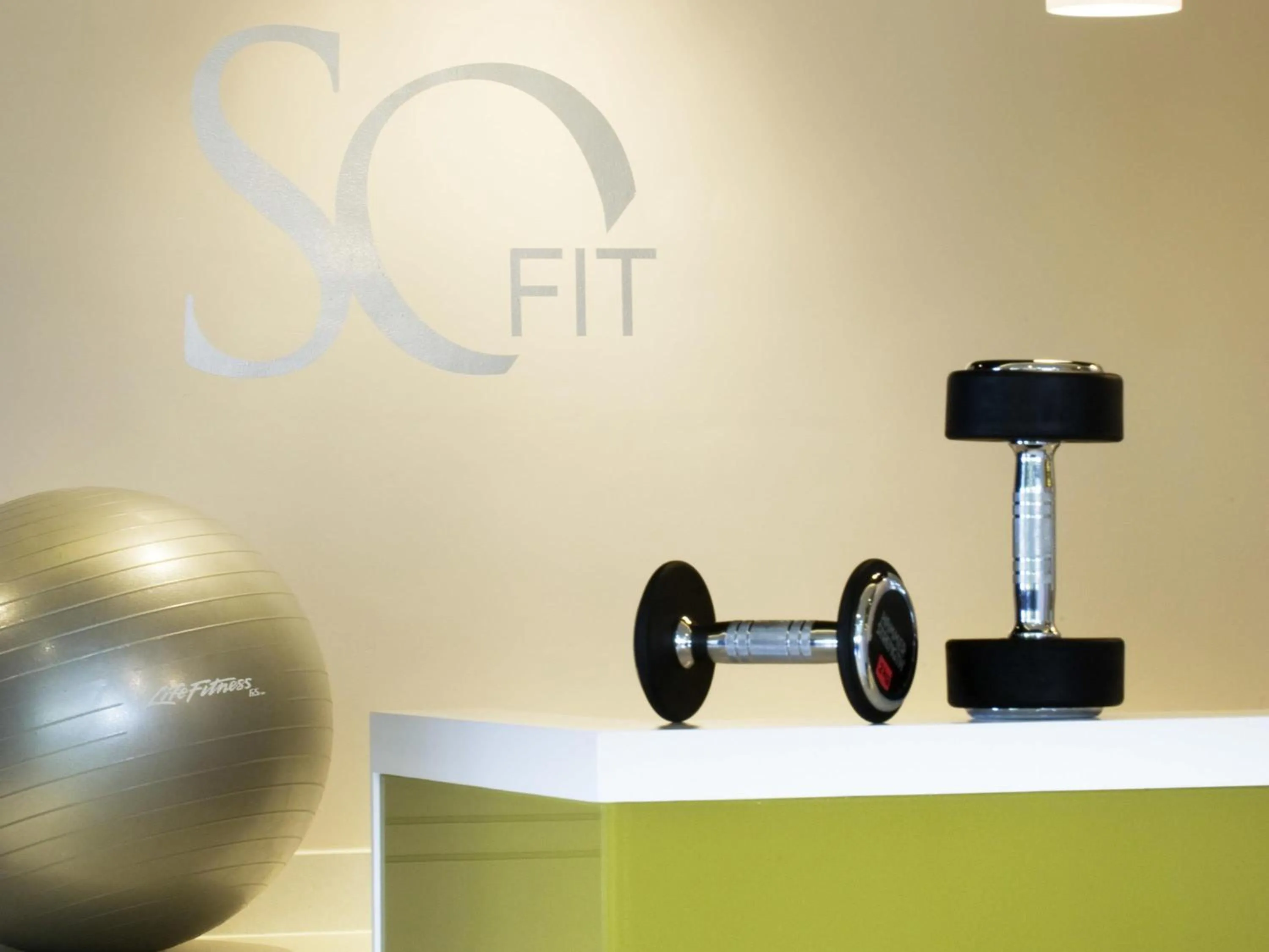 Bedroom in Sofitel Philippine Plaza Manila