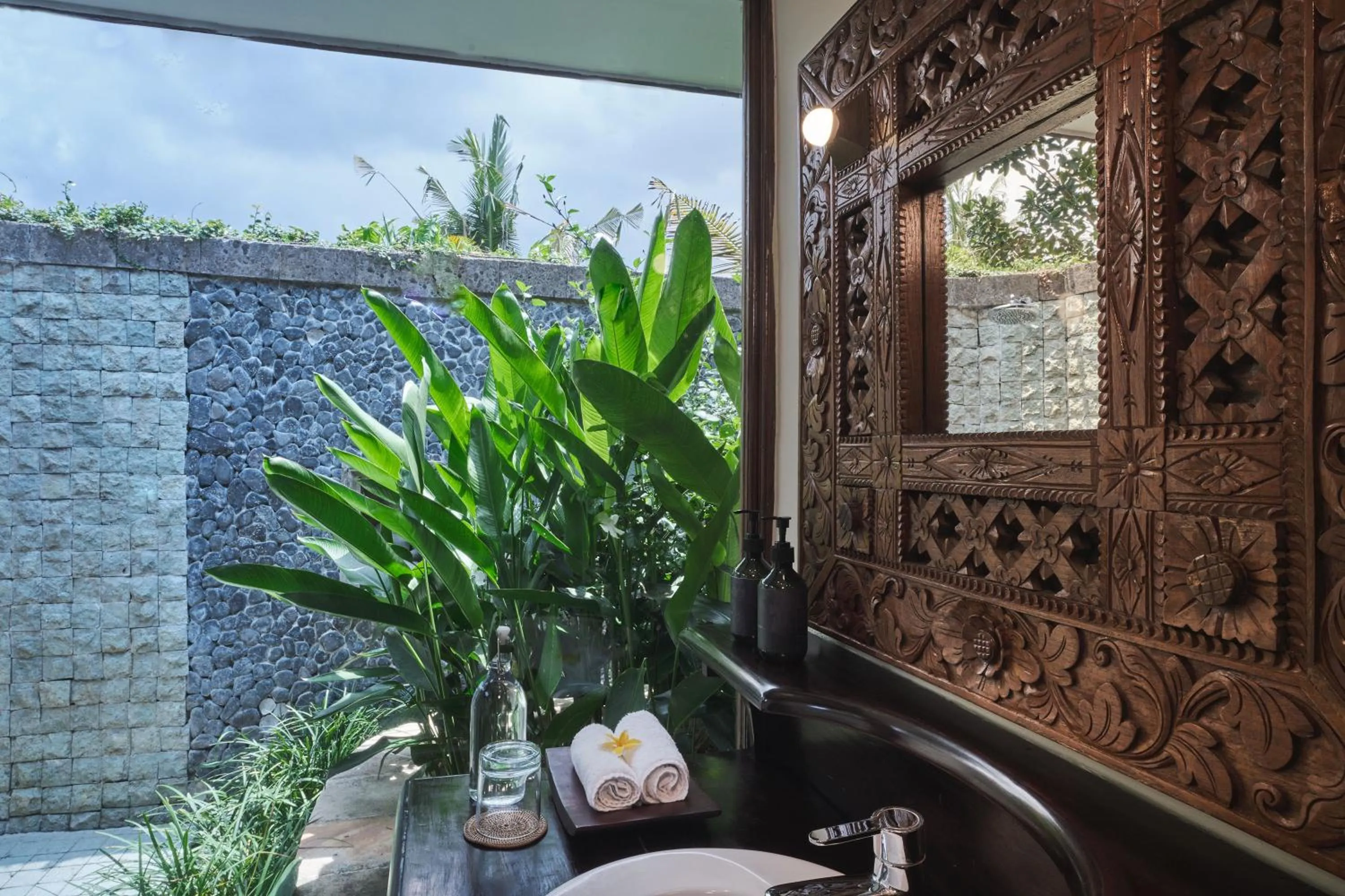 Property building in The Damai