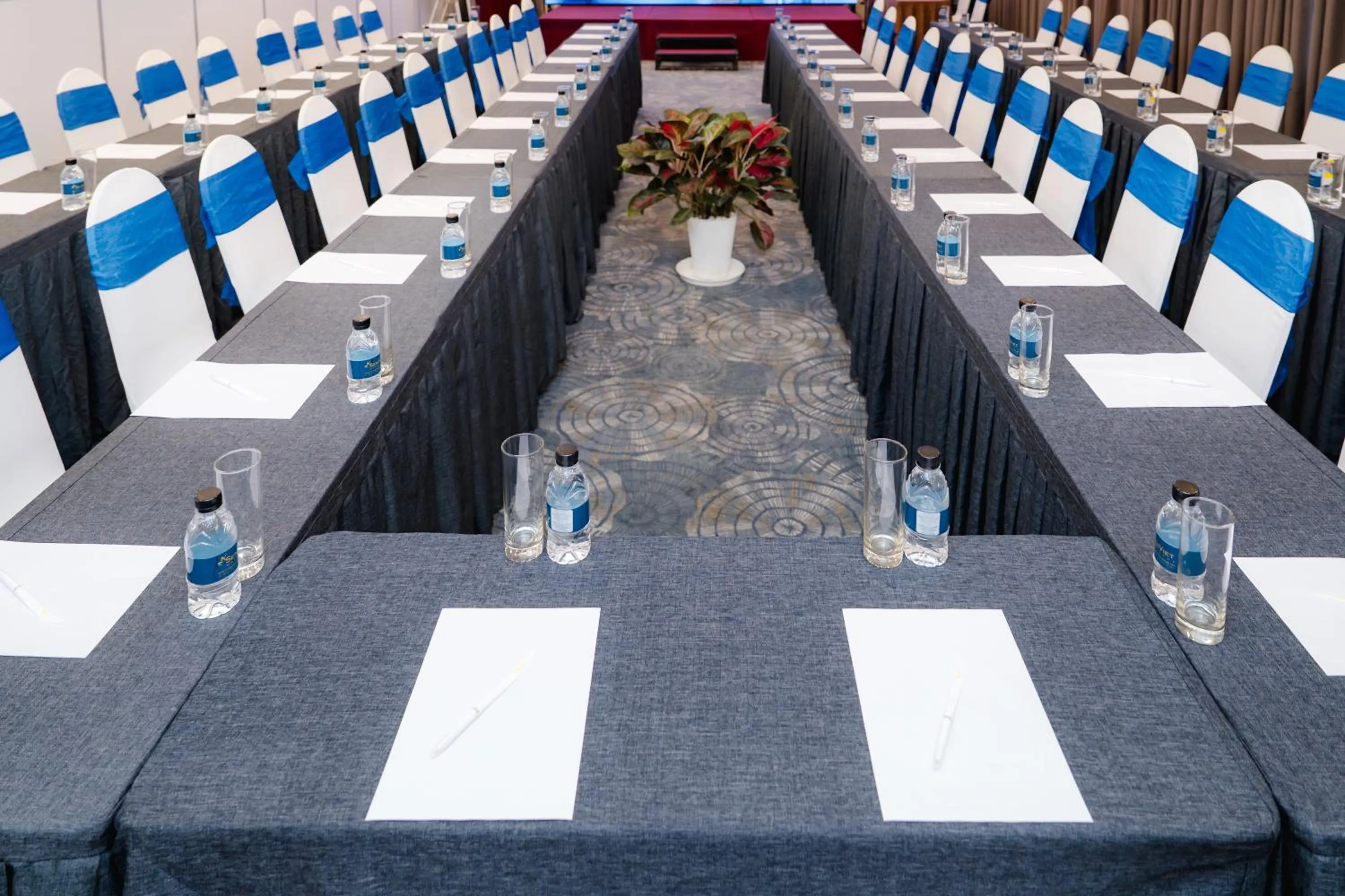 Banquet/Function facilities in Viet Lotus Saigon Hotel