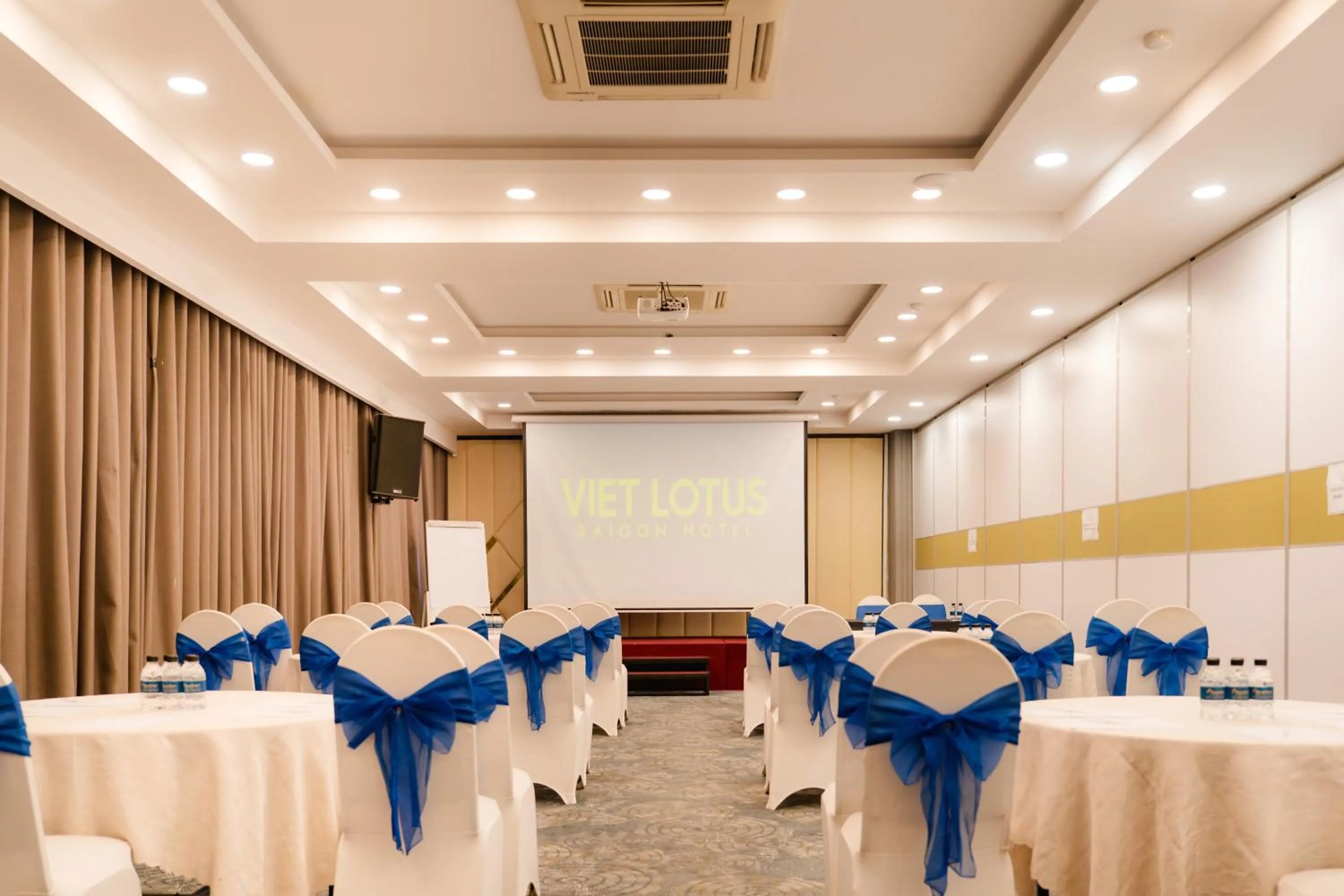 Banquet/Function facilities in Viet Lotus Saigon Hotel