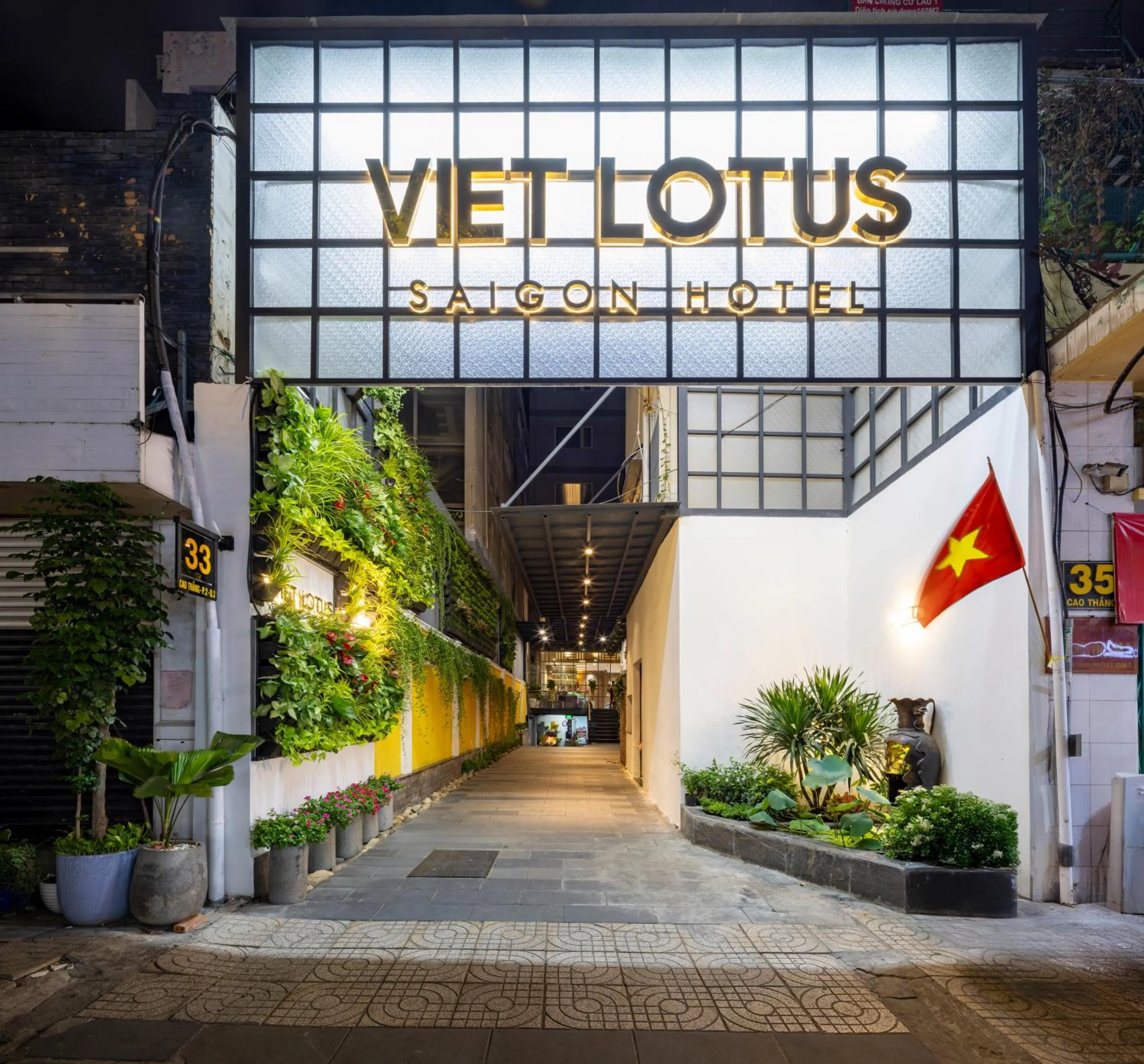 Facade/entrance in Viet Lotus Saigon Hotel