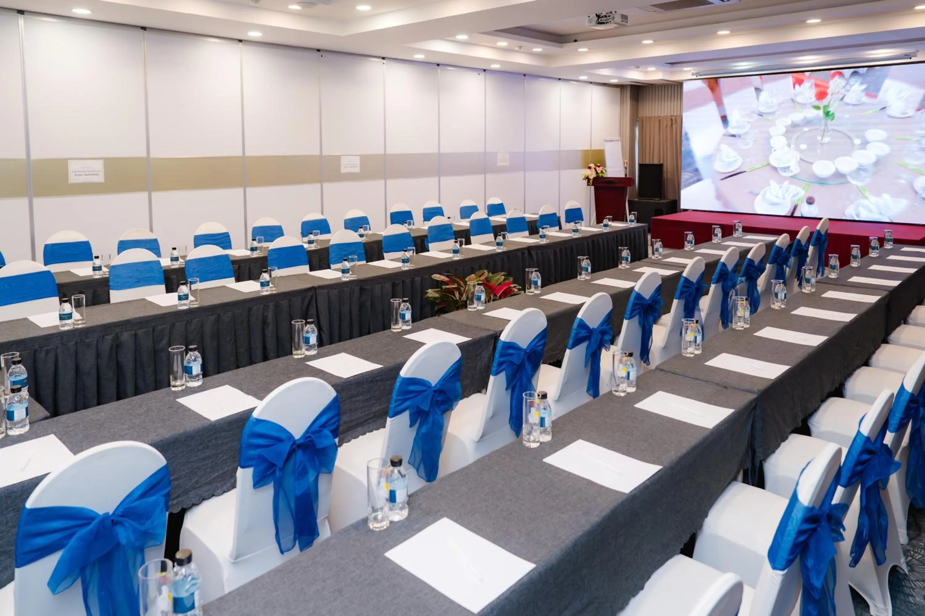 Banquet/Function facilities in Viet Lotus Saigon Hotel