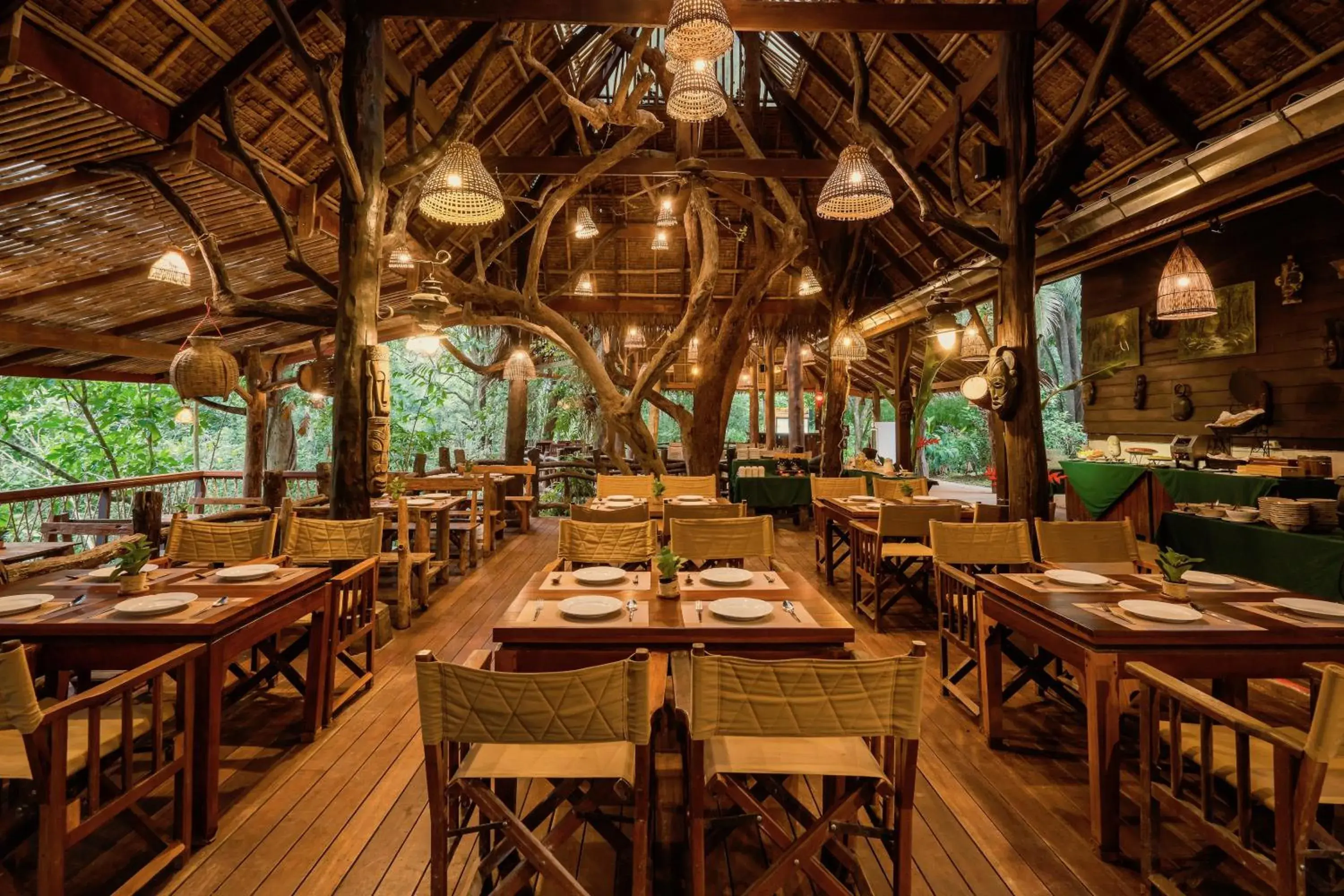 Restaurant/places to eat in Hintok River Camp Restaurant/places to eat in Hintok River Camp