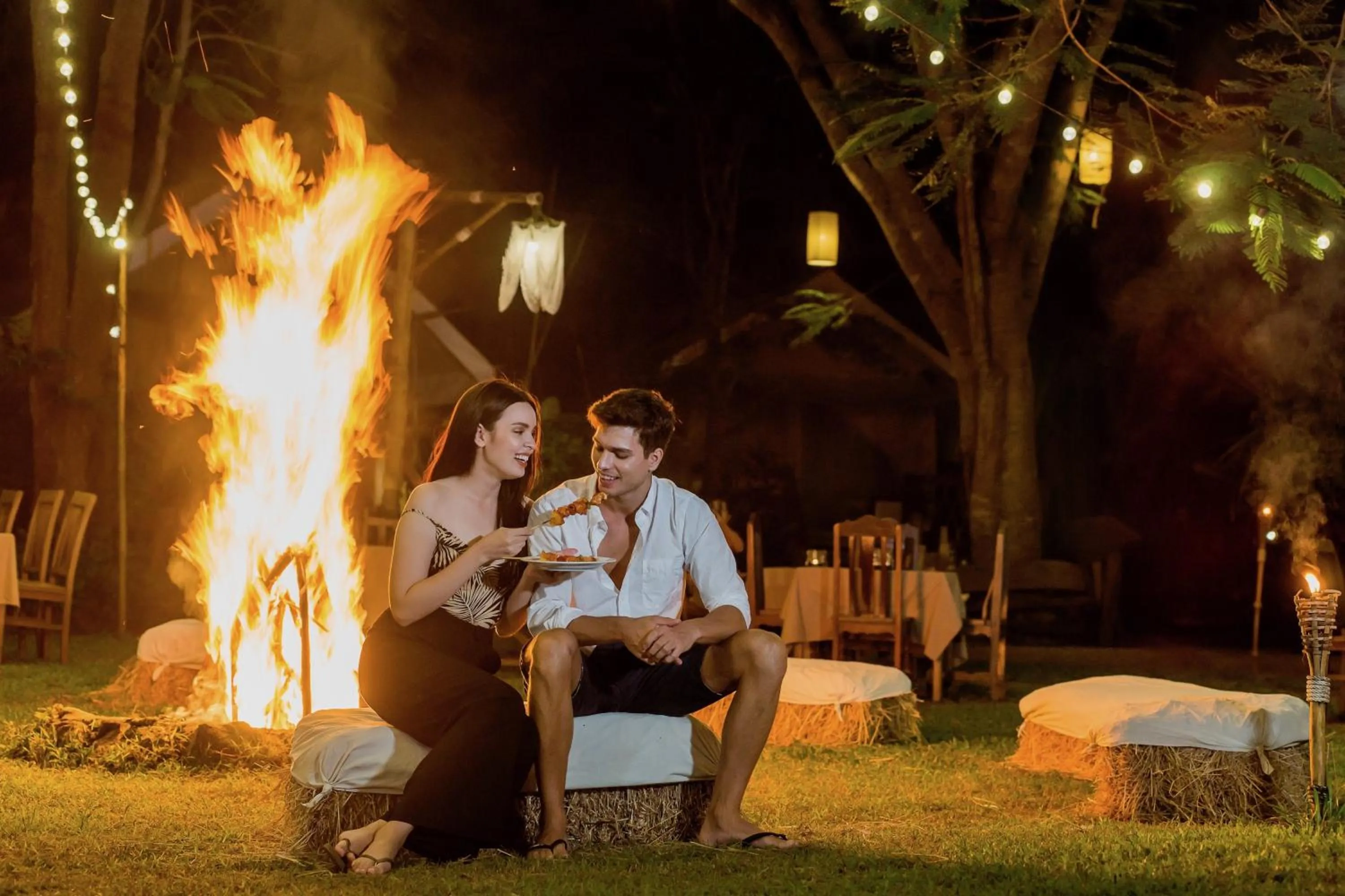 Restaurant/places to eat in Hintok River Camp