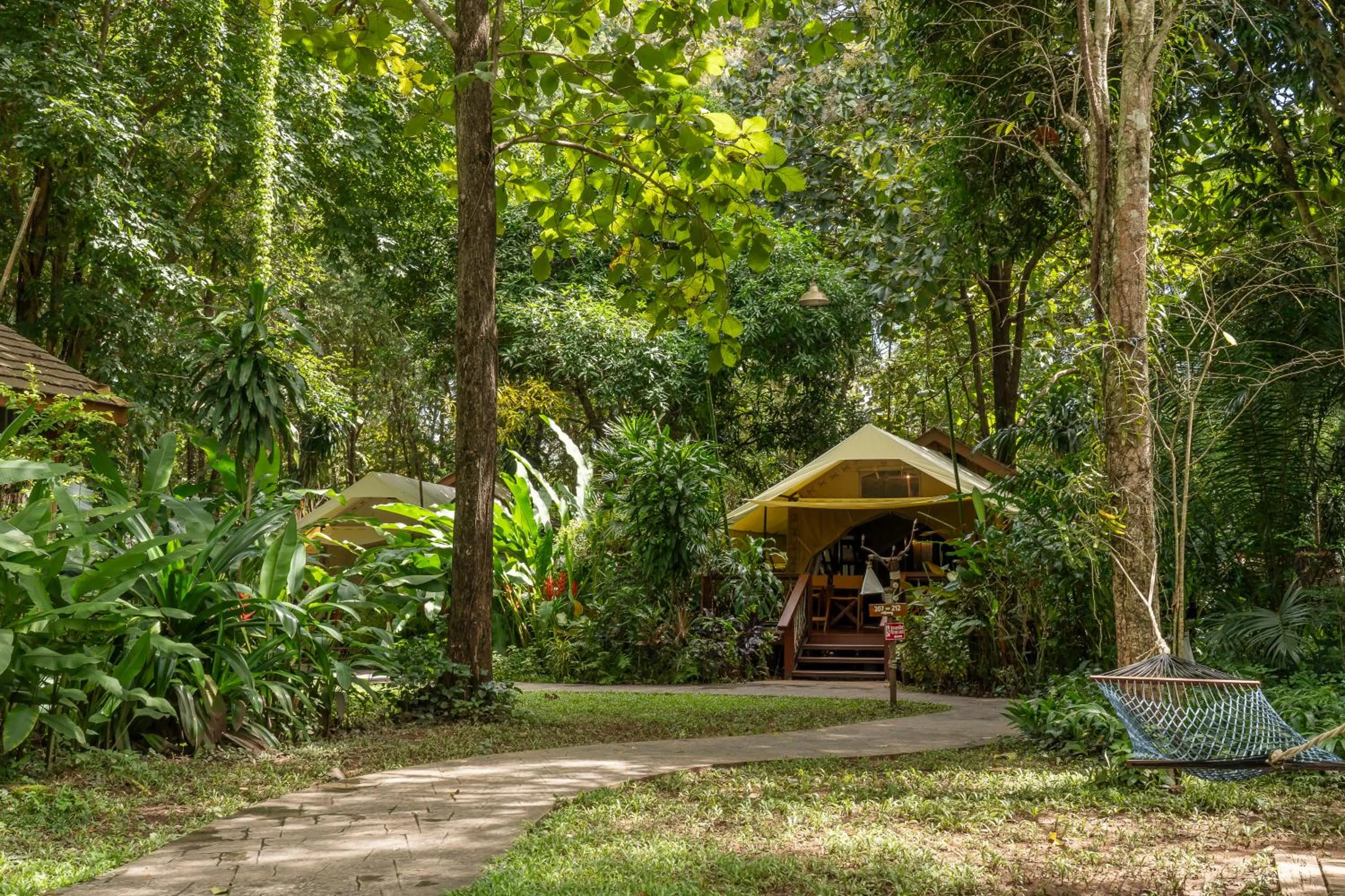 Natural landscape in Hintok River Camp