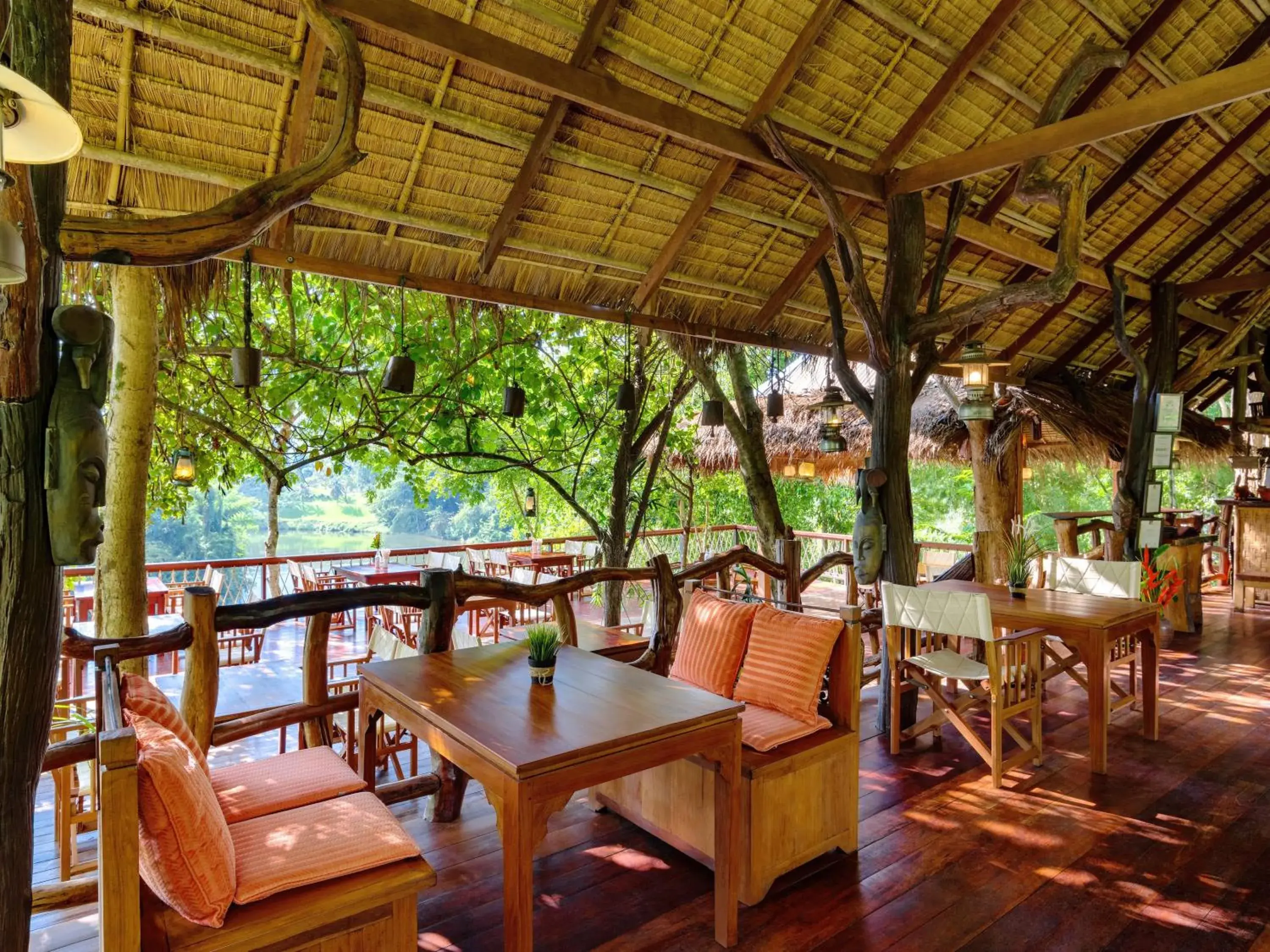 Restaurant/places to eat in Hintok River Camp Restaurant/places to eat in Hintok River Camp