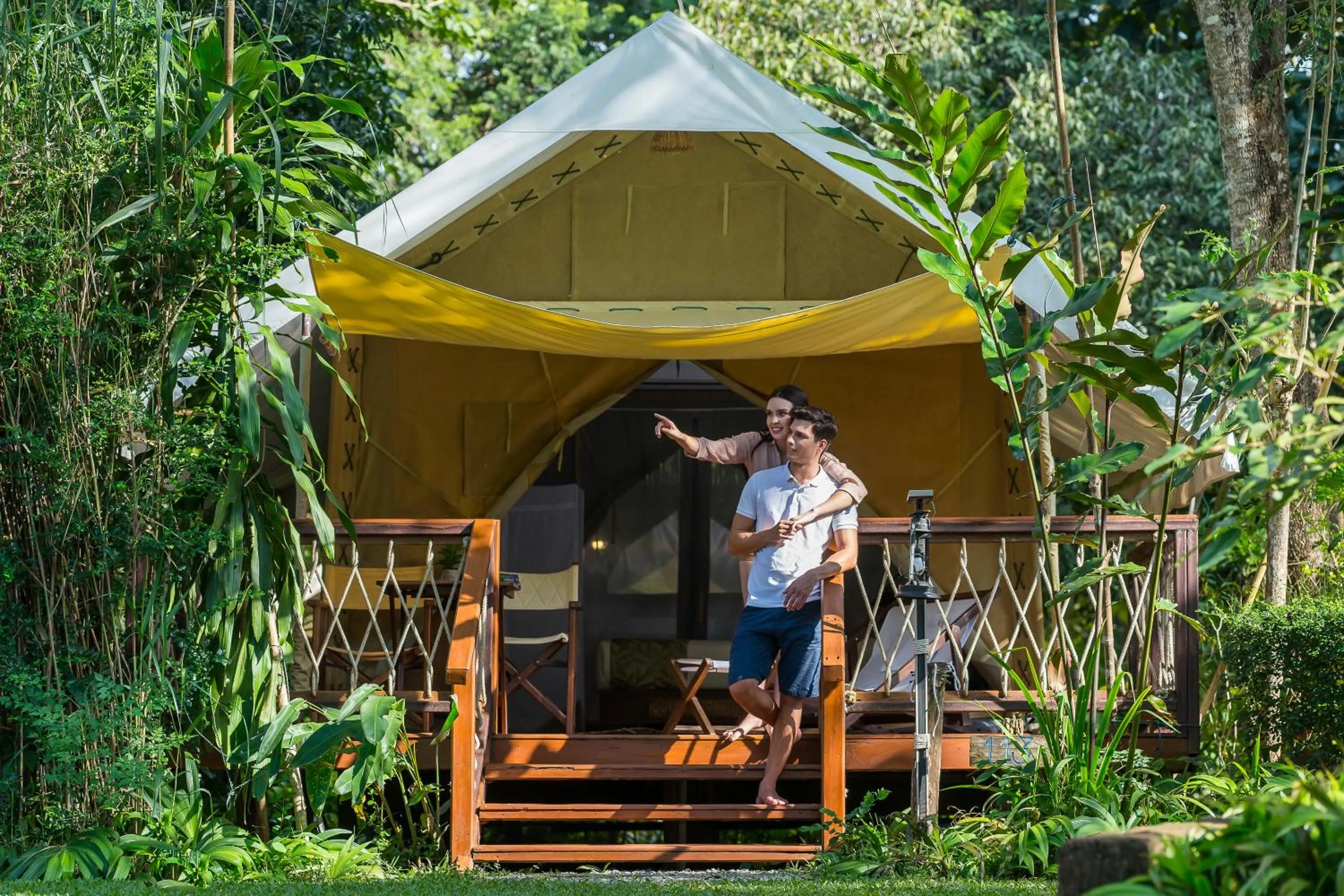 Property building in Hintok River Camp