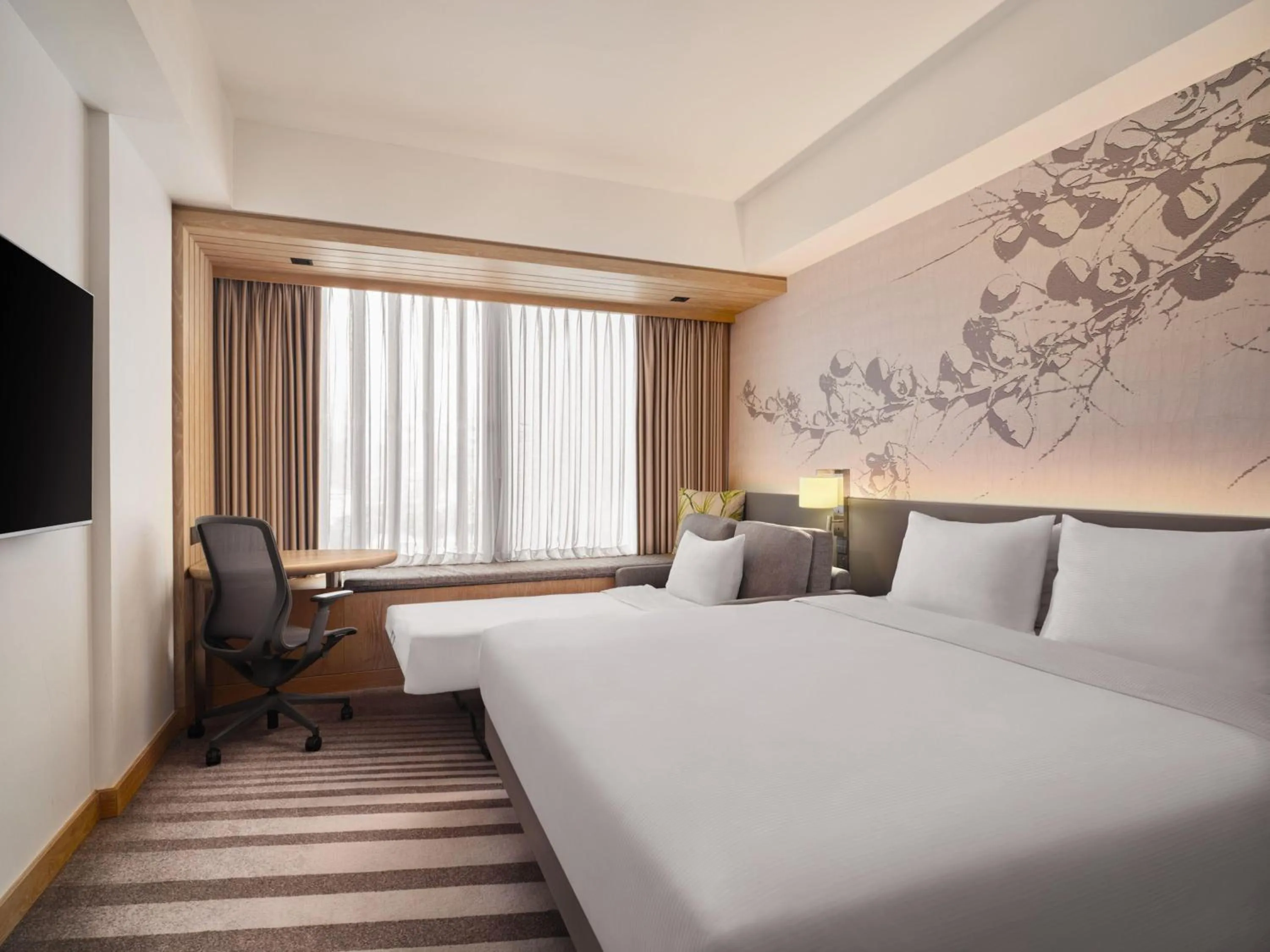 Bed in Hilton Garden Inn Singapore Serangoon