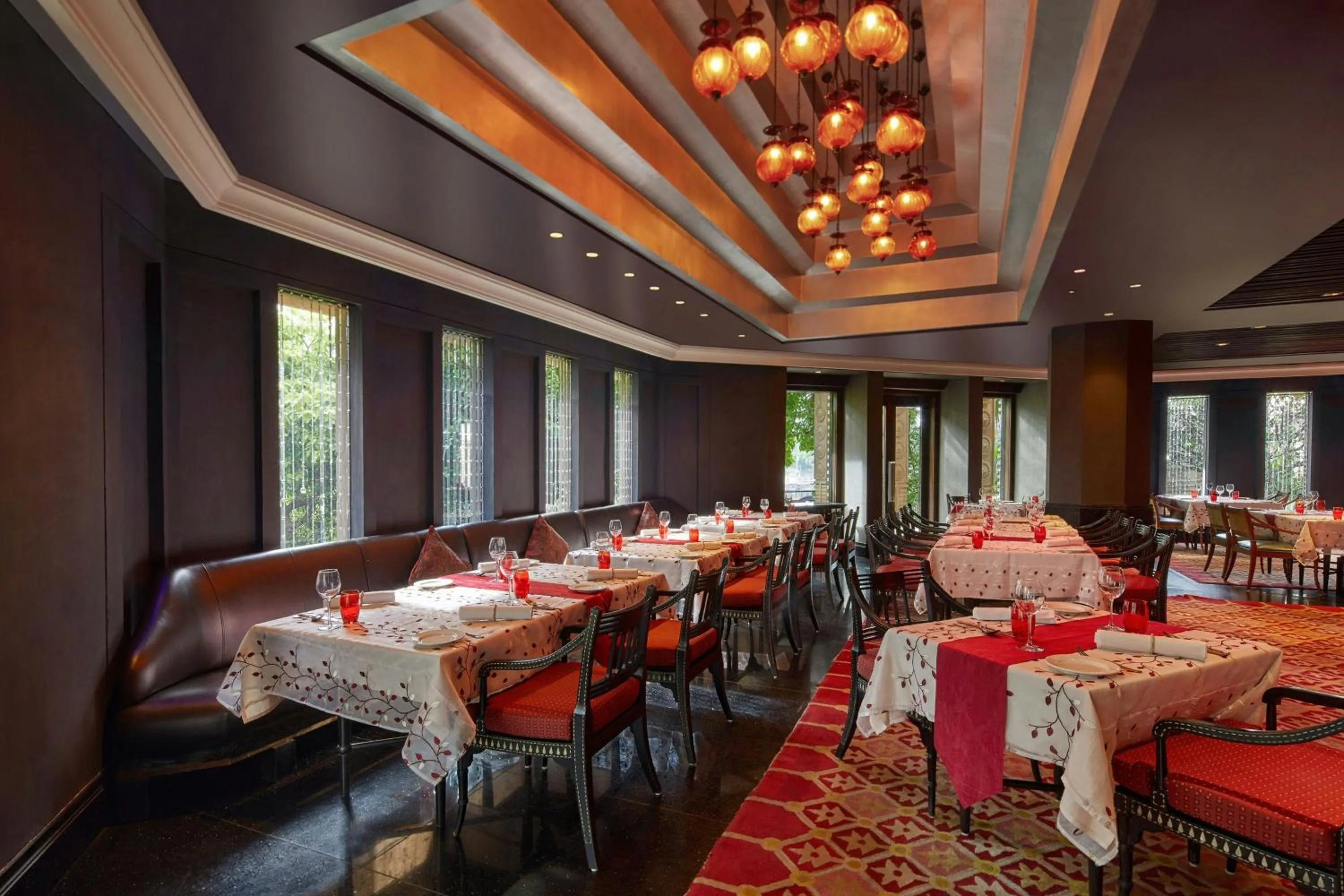 Restaurant/places to eat in Hyderabad Marriott Hotel & Convention Centre