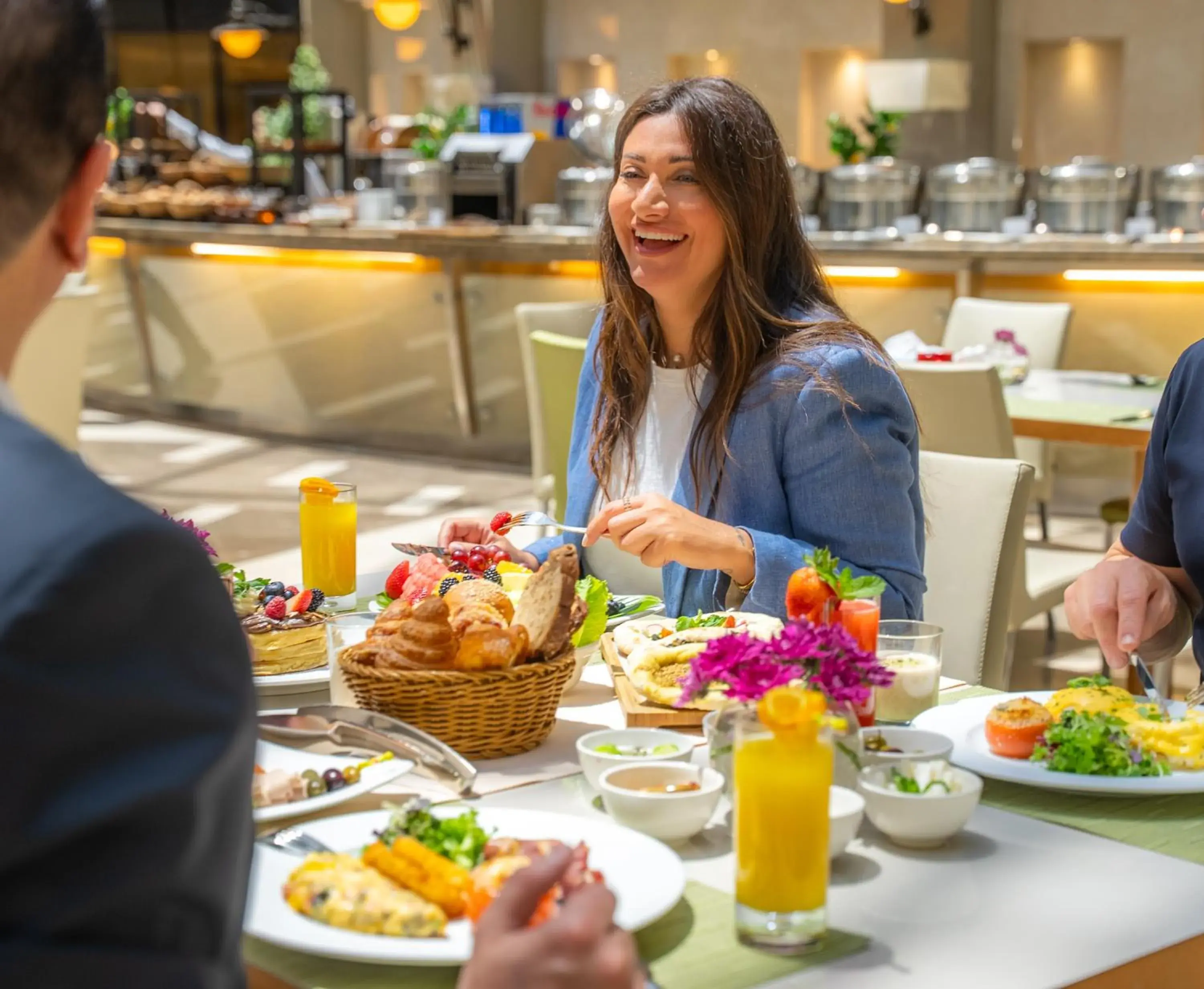 Restaurant/places to eat in Marina Hotel Restaurant/places to eat in Marina Hotel