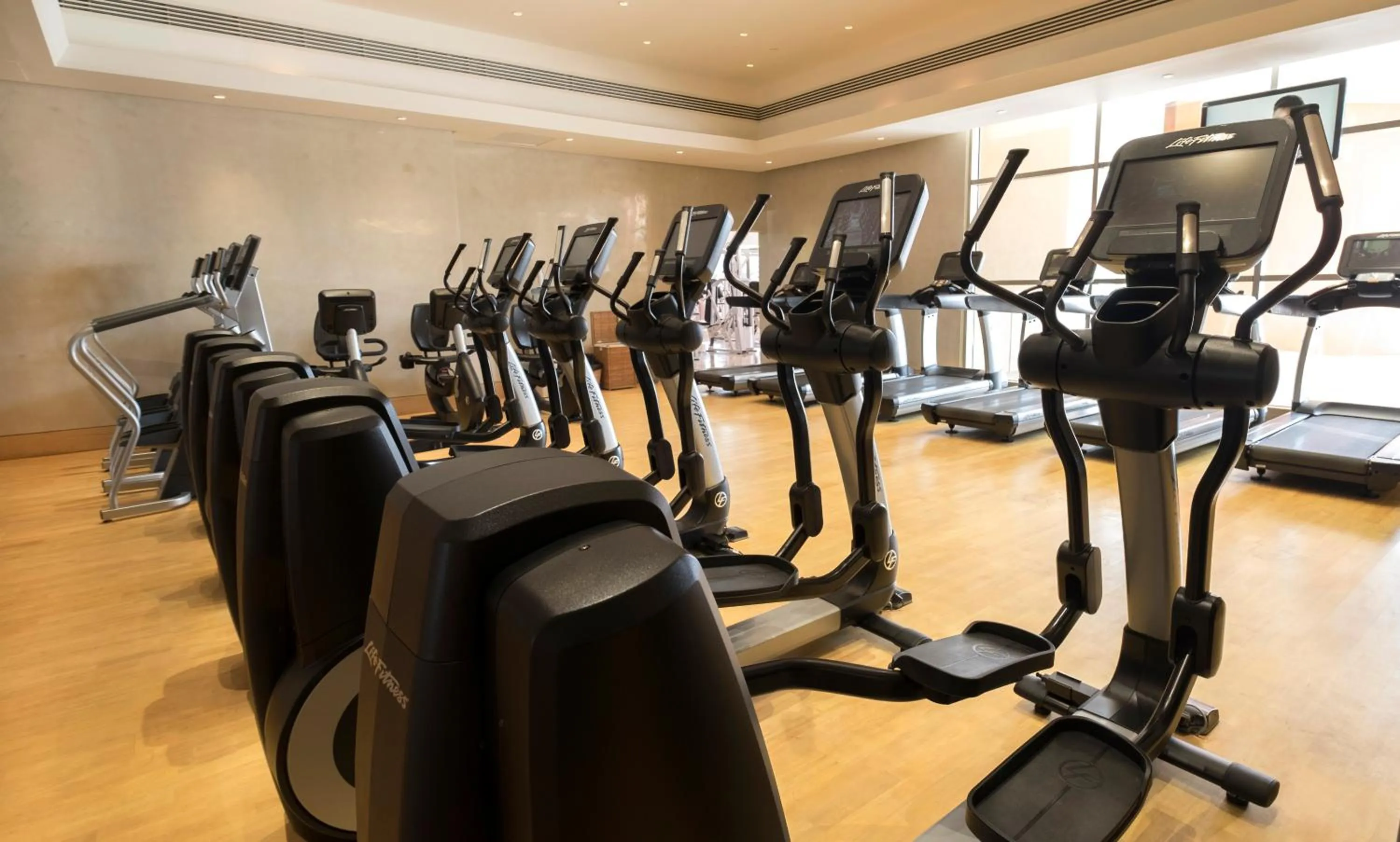Fitness centre/facilities in Marina Hotel