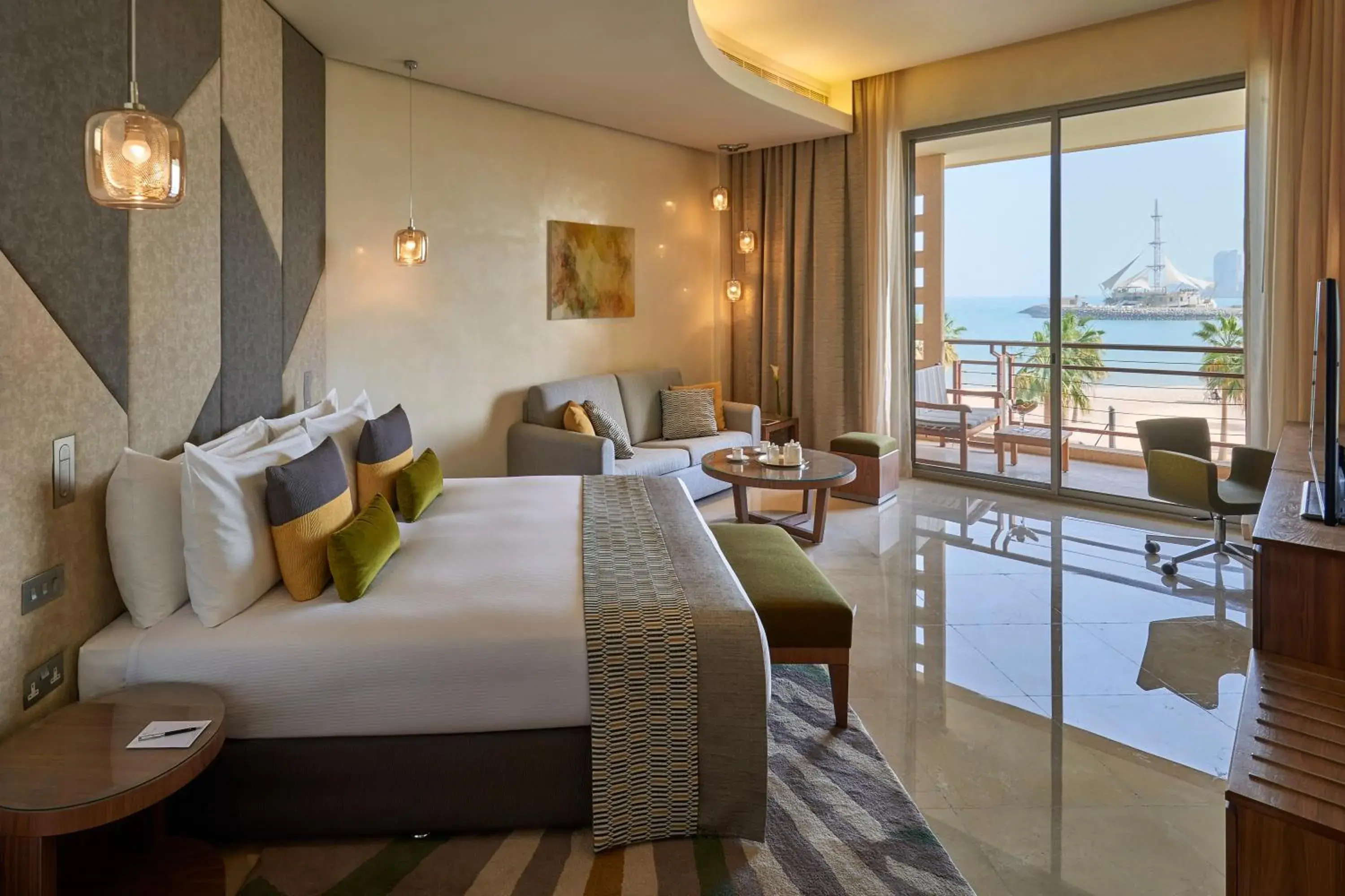 Bed in Marina Hotel Bed in Marina Hotel