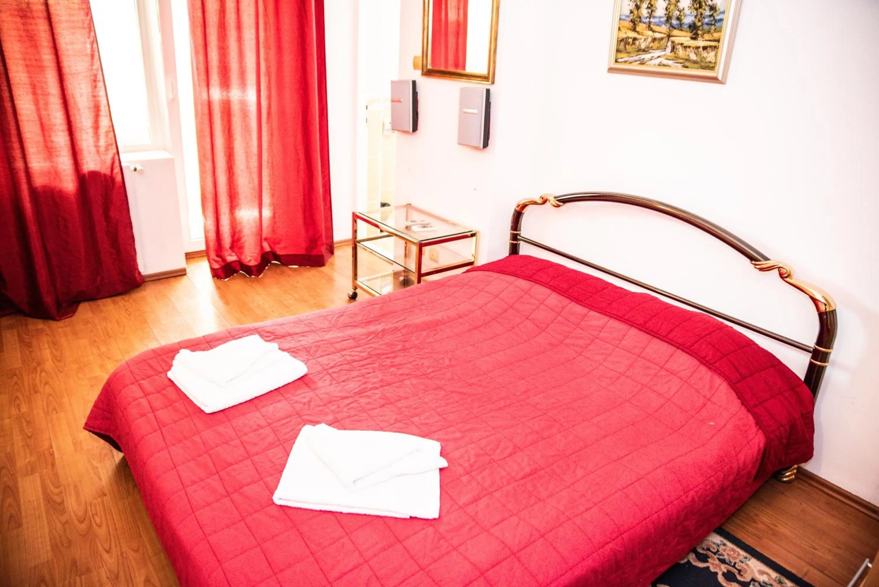 Bed in Vila Smarald Apartments