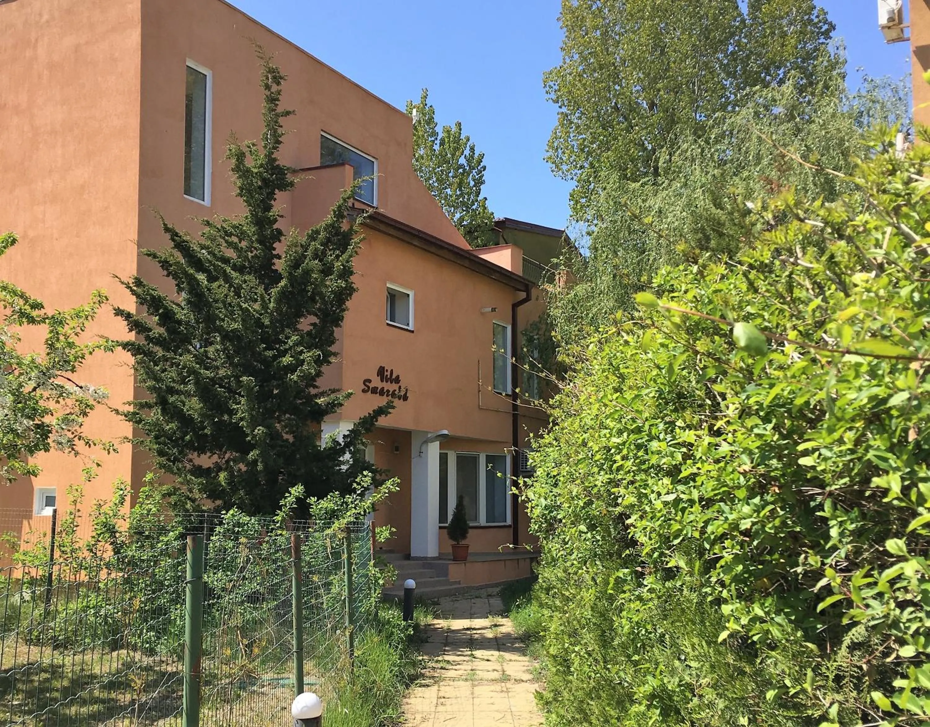 Facade/entrance in Vila Smarald Apartments