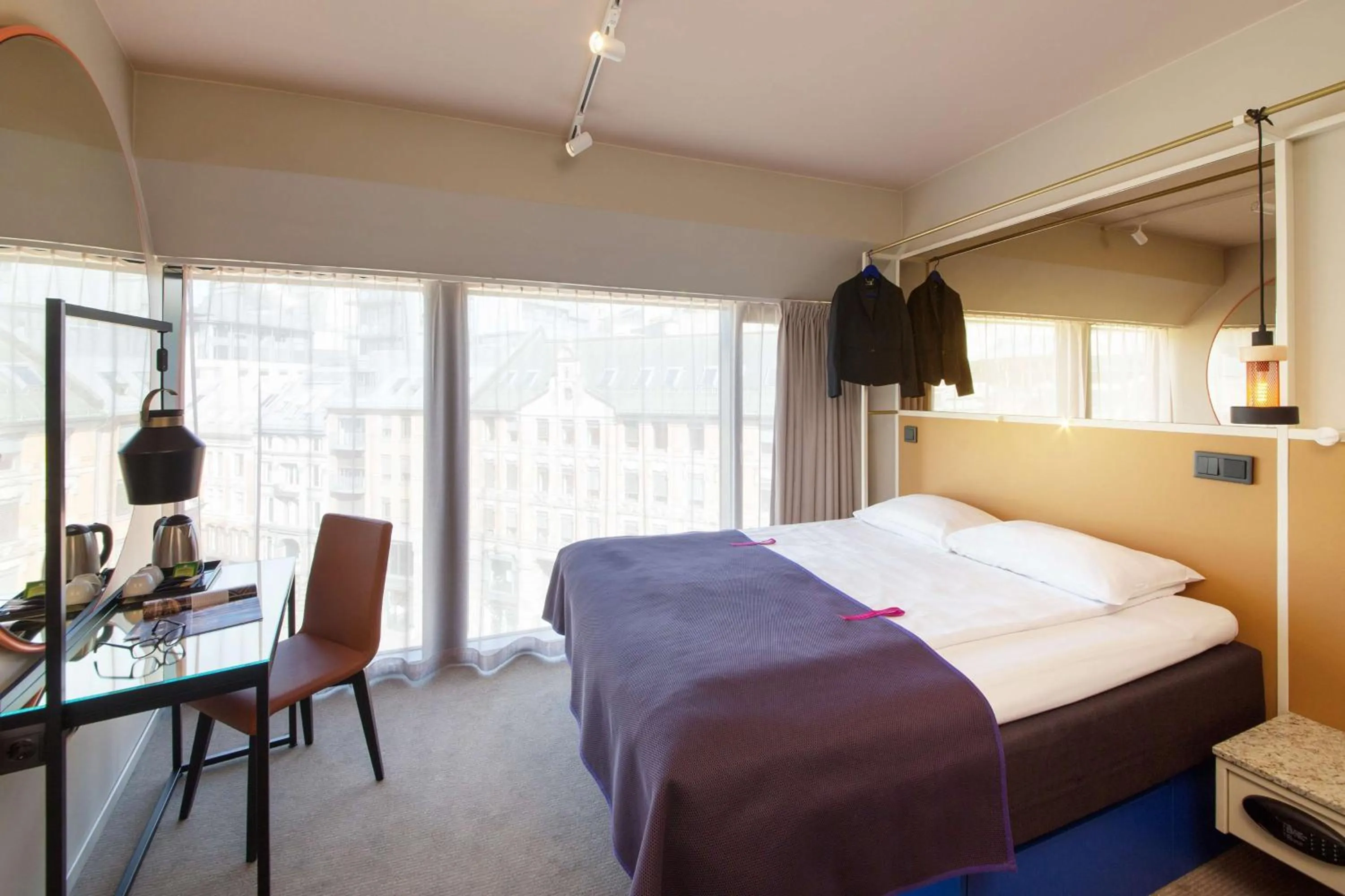 Bedroom, Bed in Scandic Go, Grensen 20