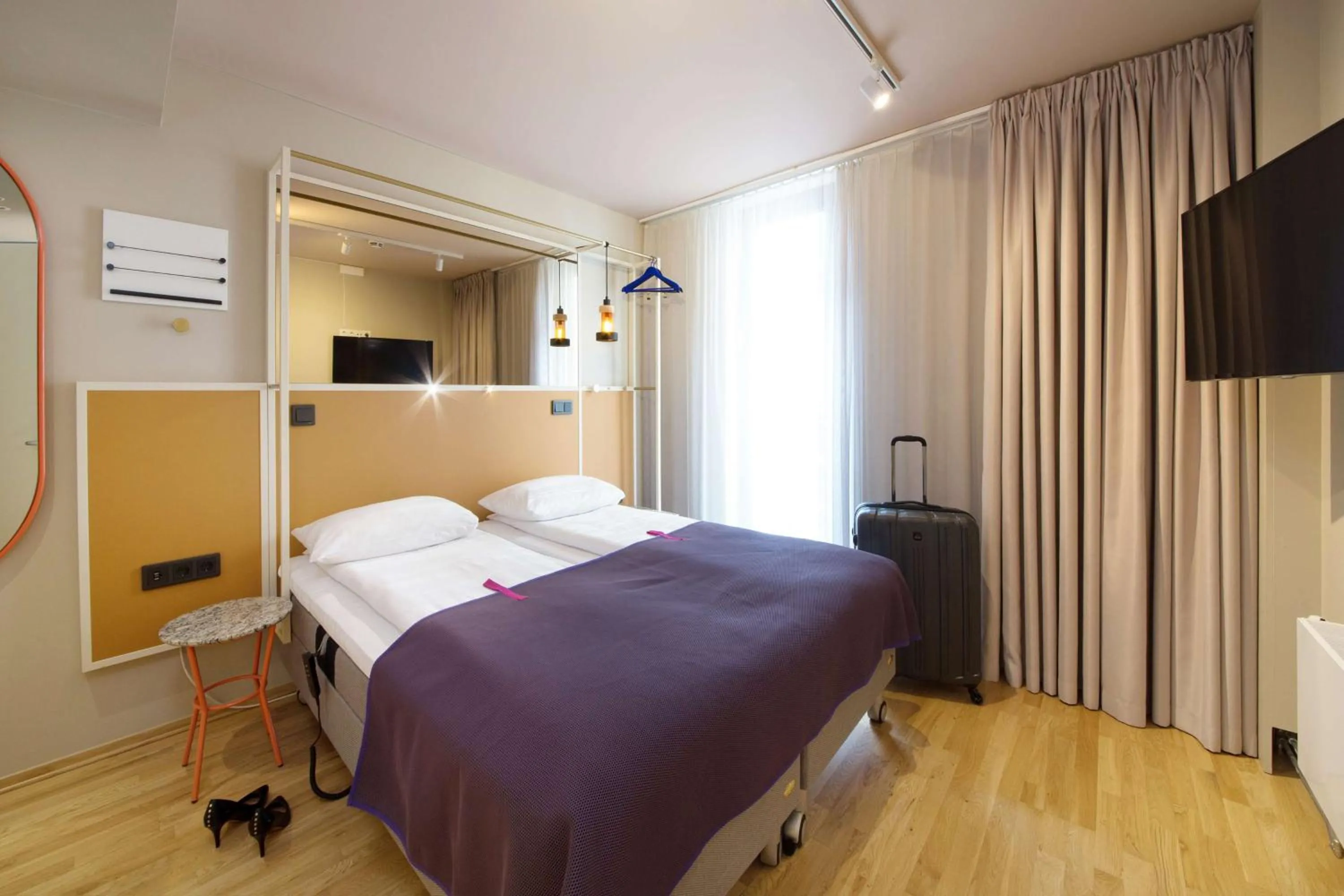 Bedroom, Bed in Scandic Go, Grensen 20