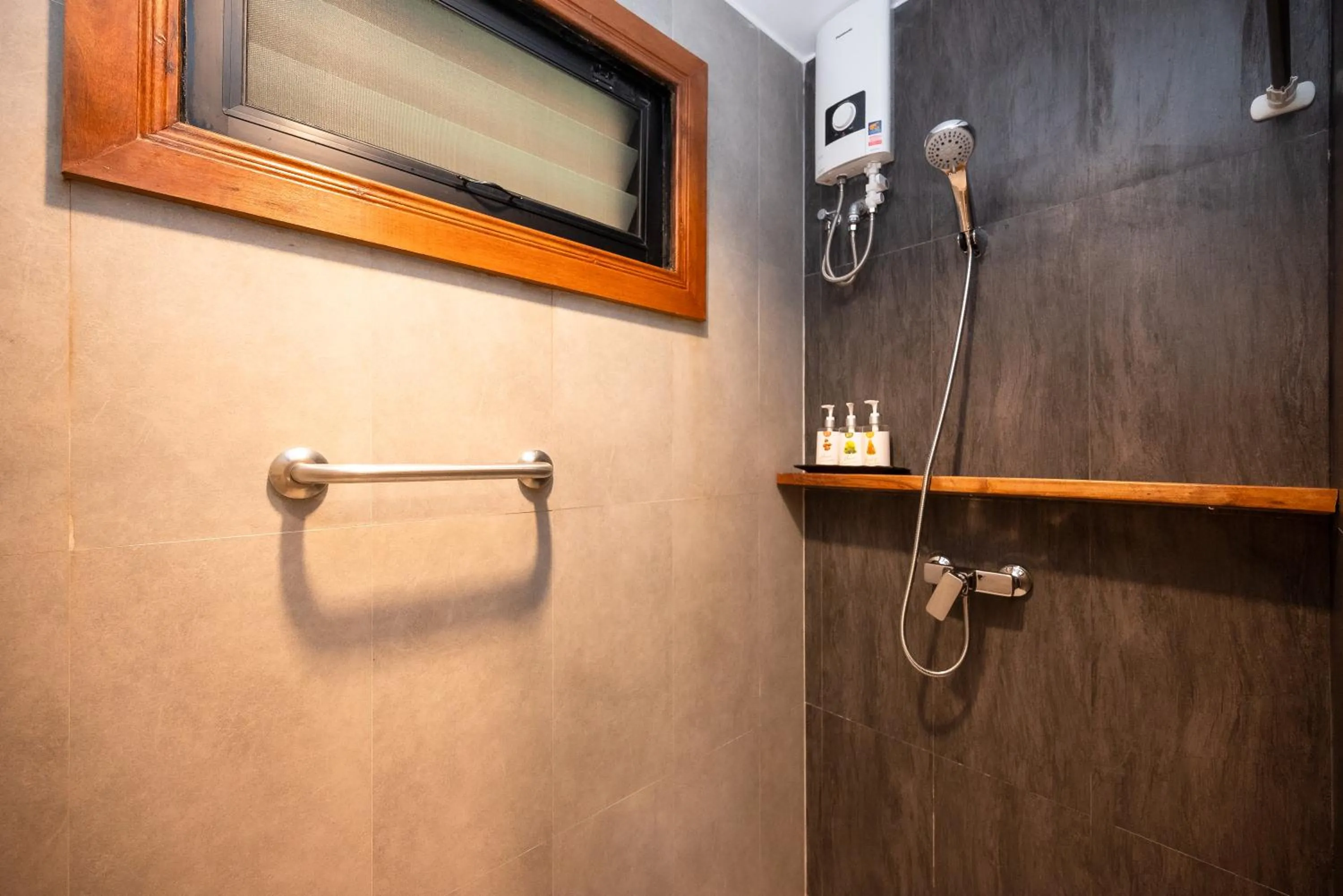 Shower in River Kwai Resotel