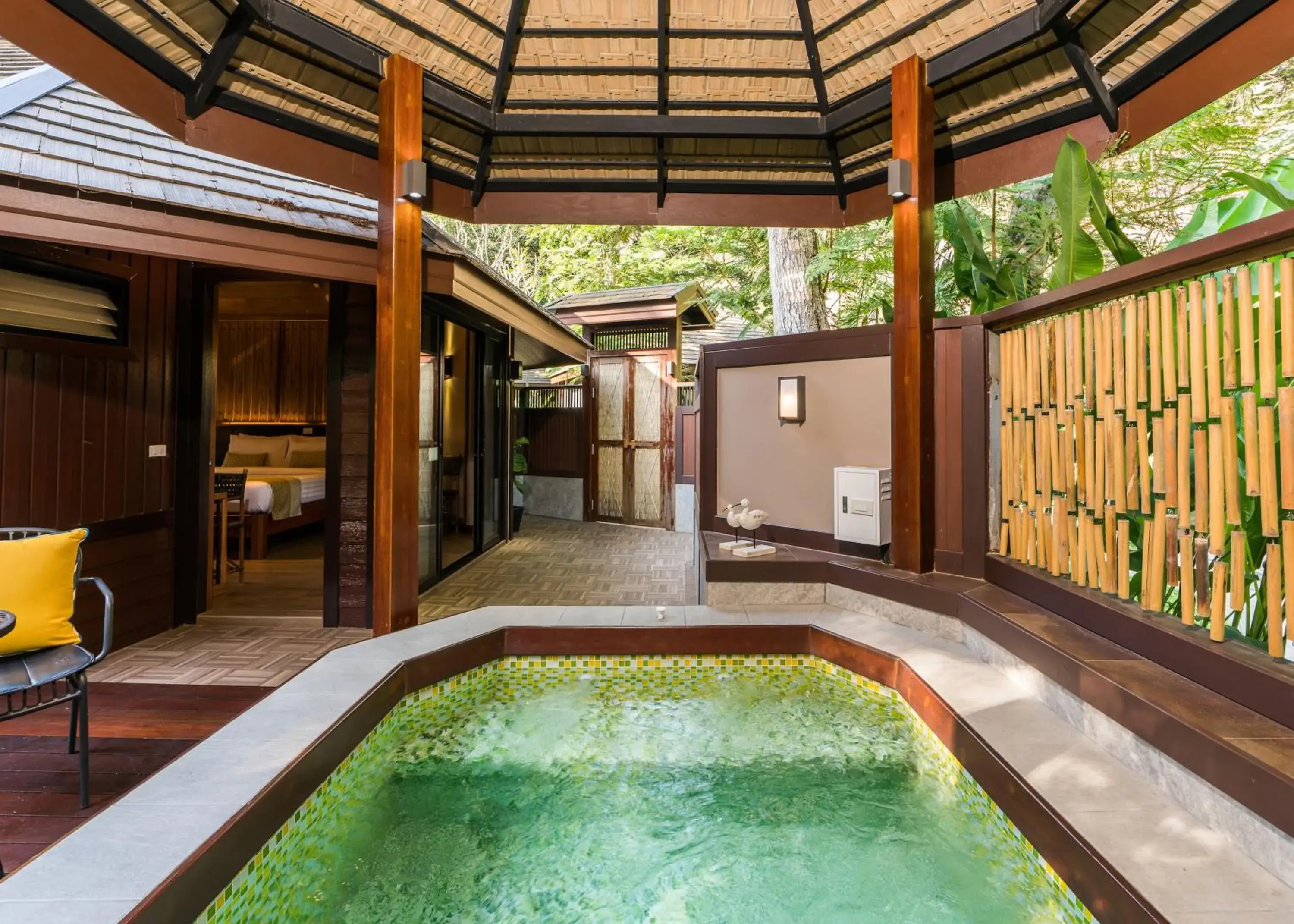 Plunge Pool Jacuzzi Villa in River Kwai Resotel Plunge Pool Jacuzzi Villa in River Kwai Resotel