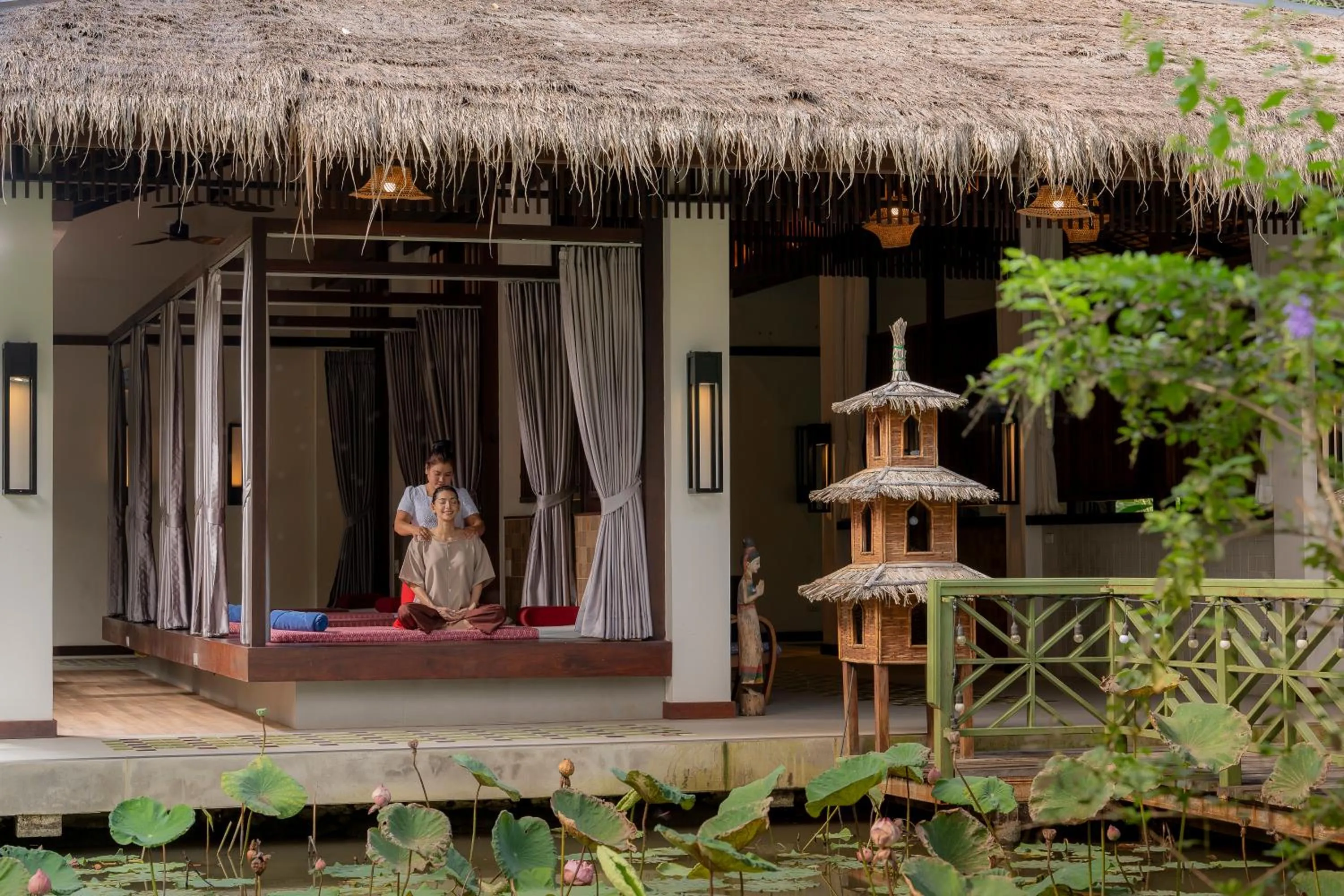 Massage in River Kwai Resotel