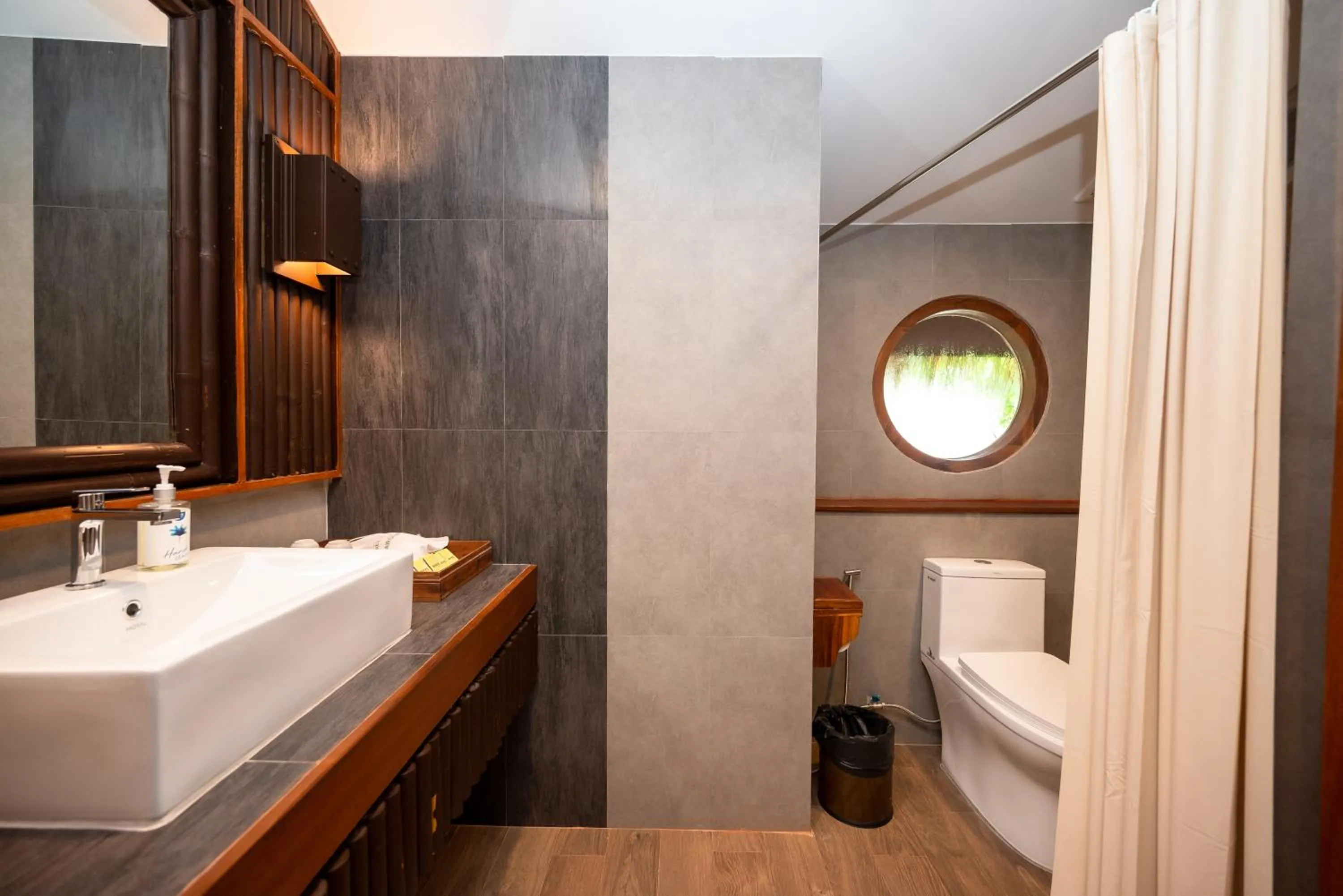 Shower in River Kwai Resotel