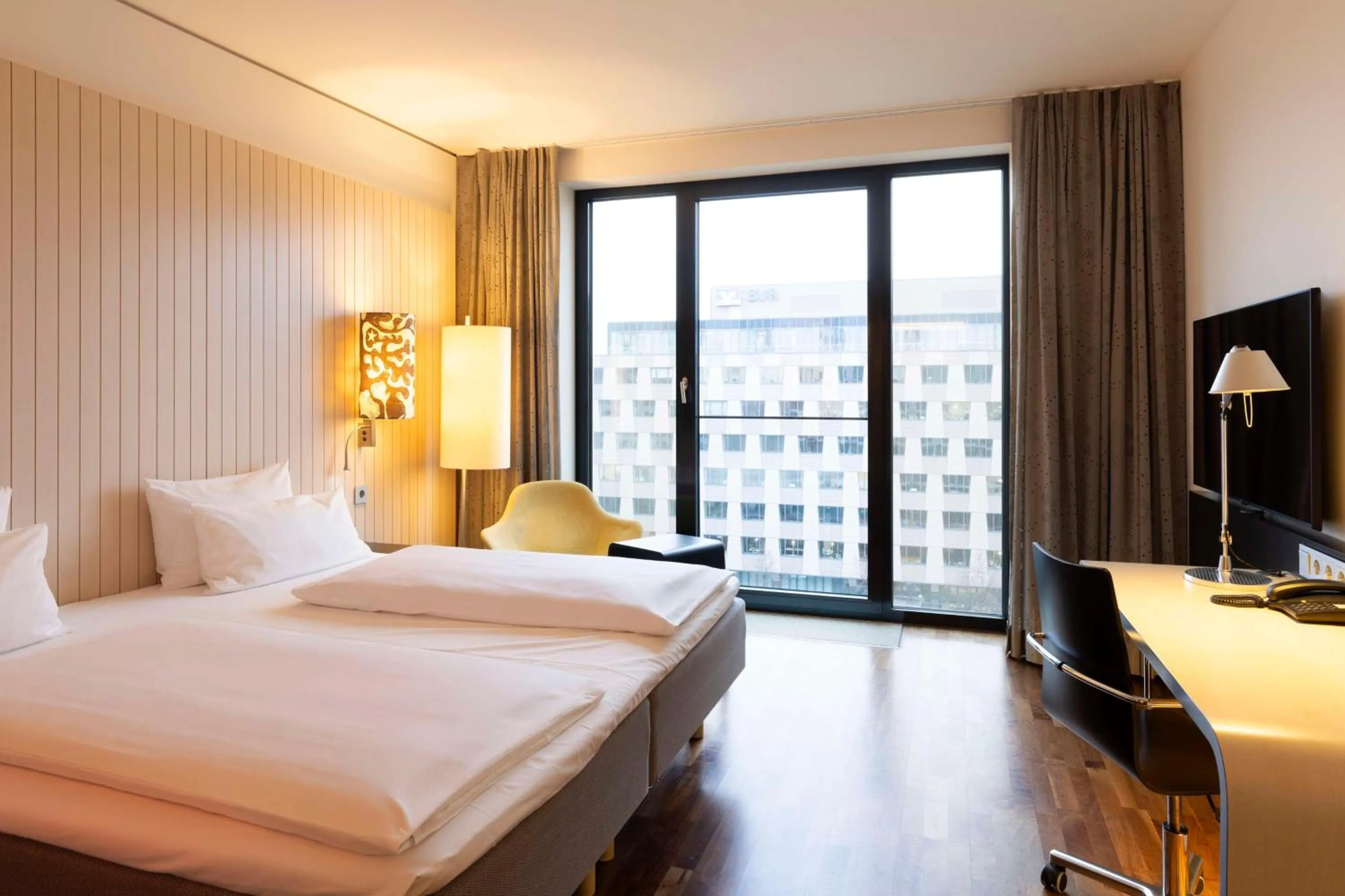 Bedroom, Bed in Scandic Berlin Potsdamer Platz