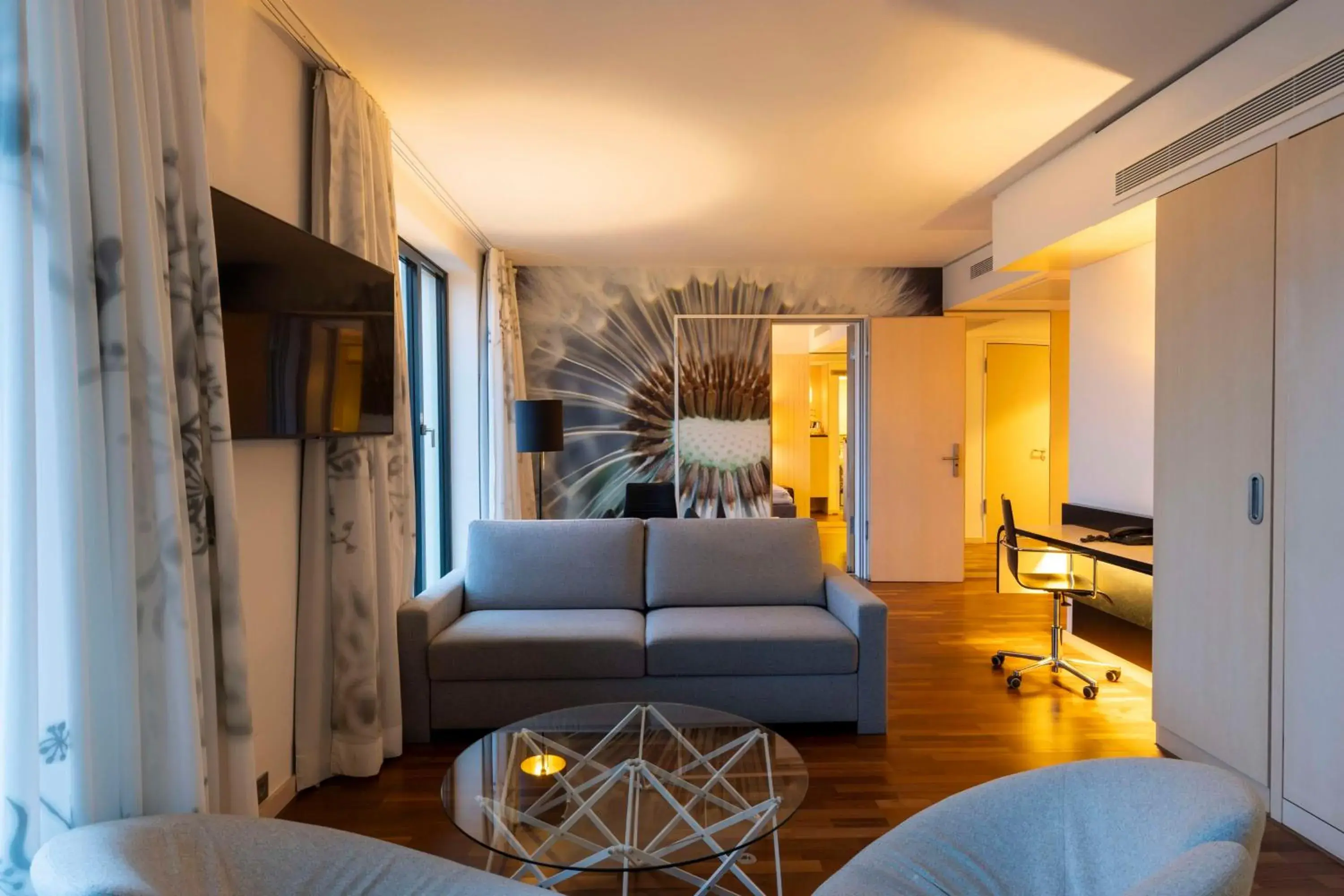 Photo of the whole room in Scandic Berlin Potsdamer Platz Photo of the whole room in Scandic Berlin Potsdamer Platz