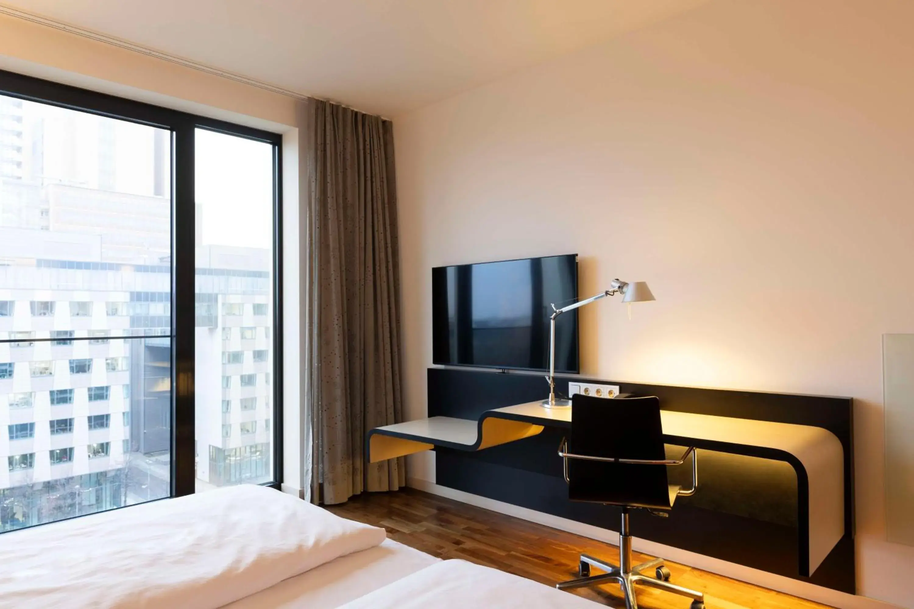 Bedroom, Bed in Scandic Berlin Potsdamer Platz Bedroom, Bed in Scandic Berlin Potsdamer Platz