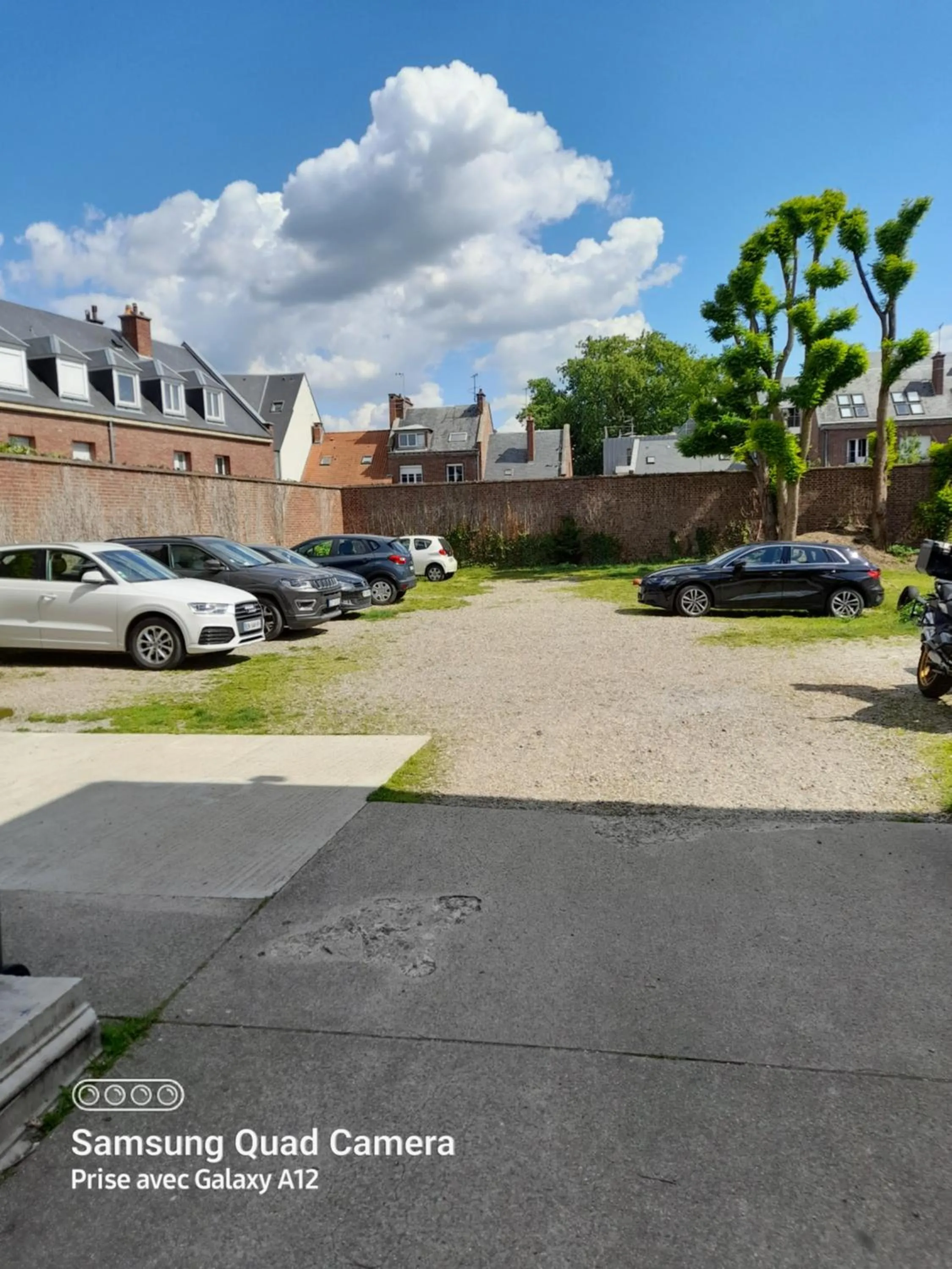 Inner courtyard view in Hotel Au Spatial