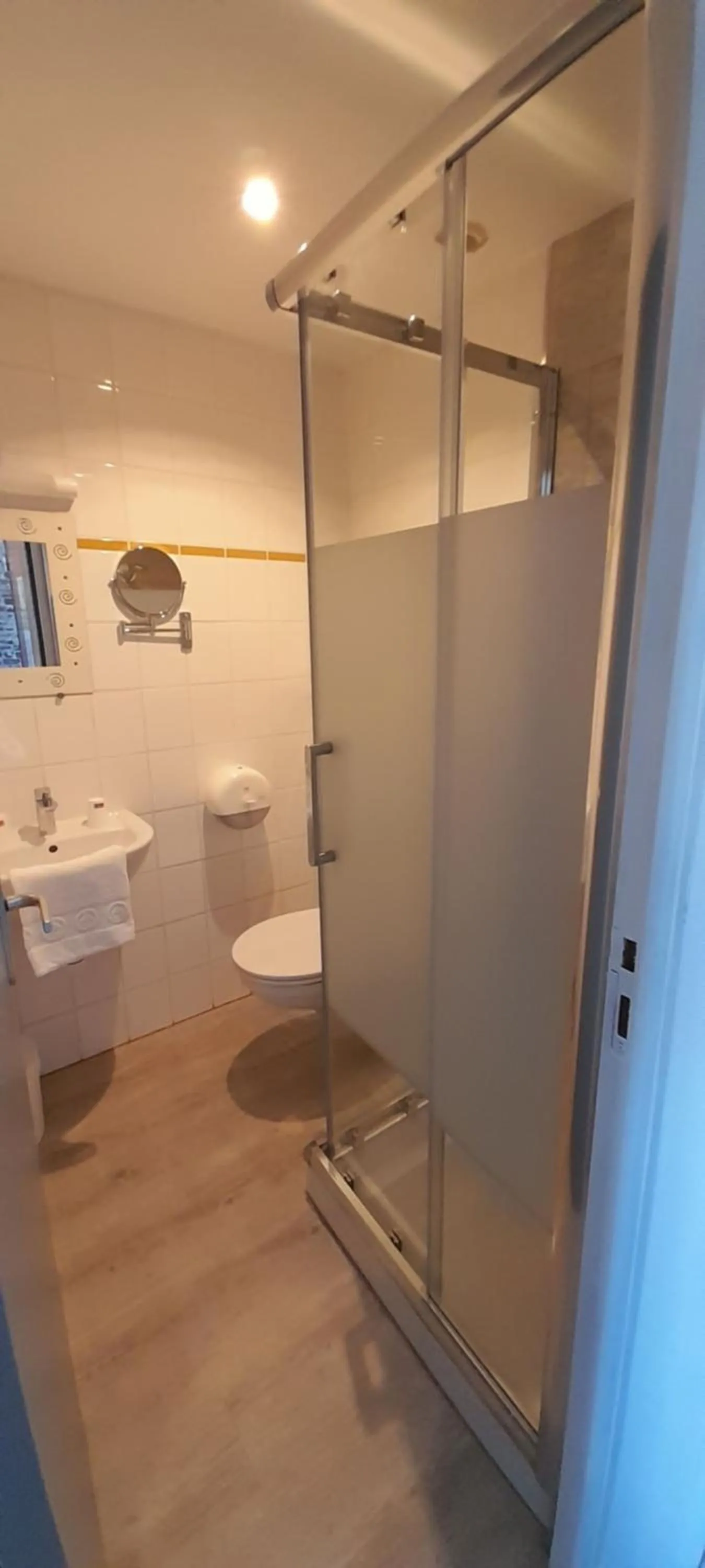 Bathroom in Hotel Au Spatial